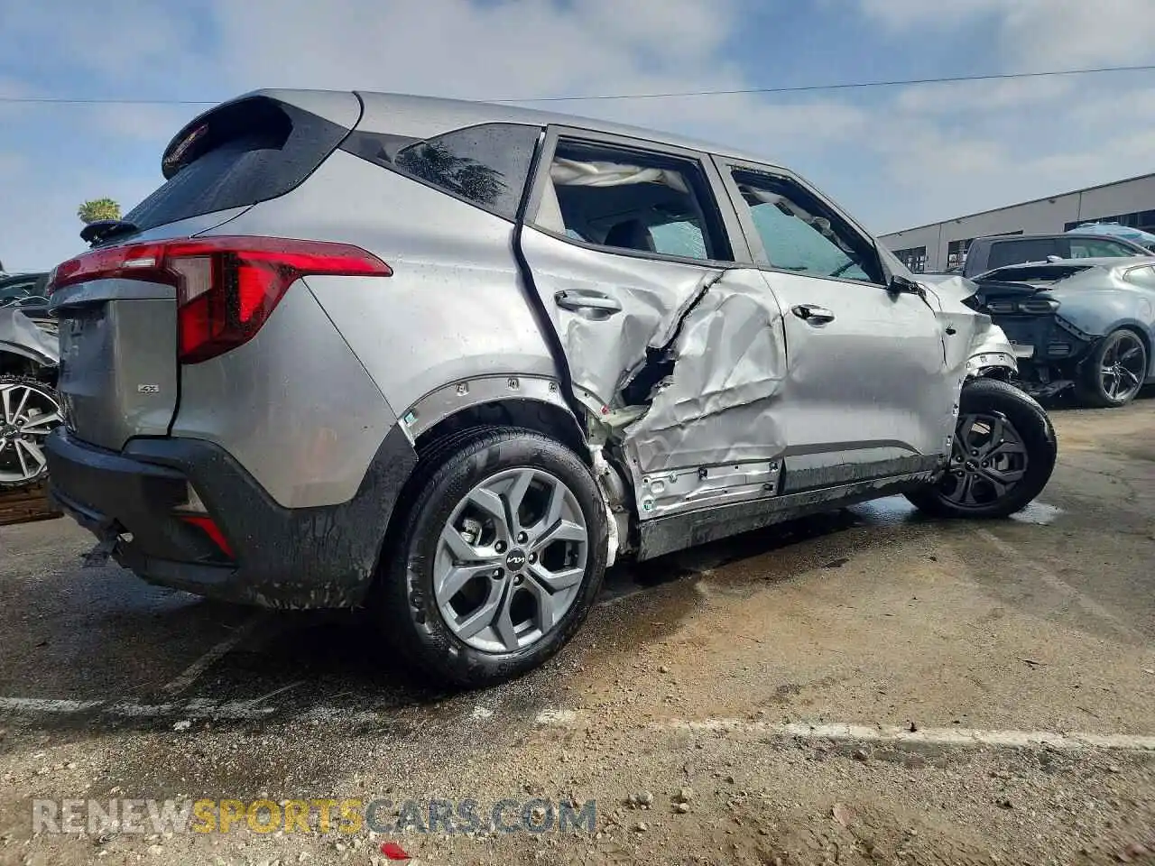 3 Photograph of a damaged car KNDEPCAA0T7910611 KIA SELTOS 2026