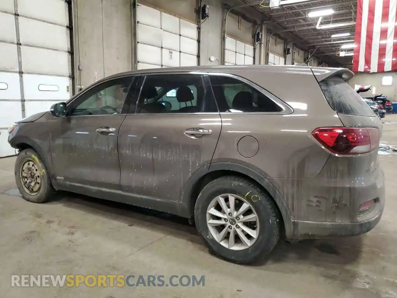 2 Photograph of a damaged car 5XYPGDA55KG514550 KIA SORENTO 2019