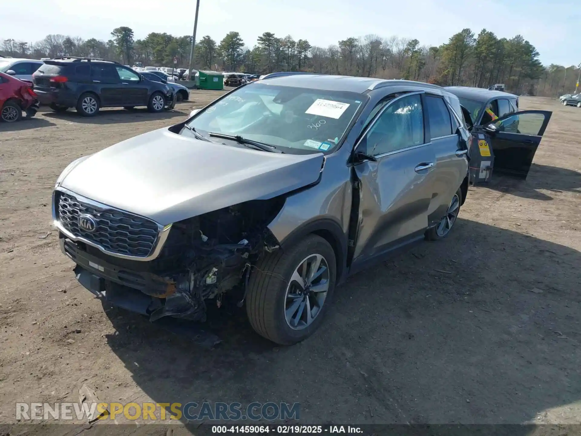 2 Photograph of a damaged car 5XYPHDA53KG473218 KIA SORENTO 2019