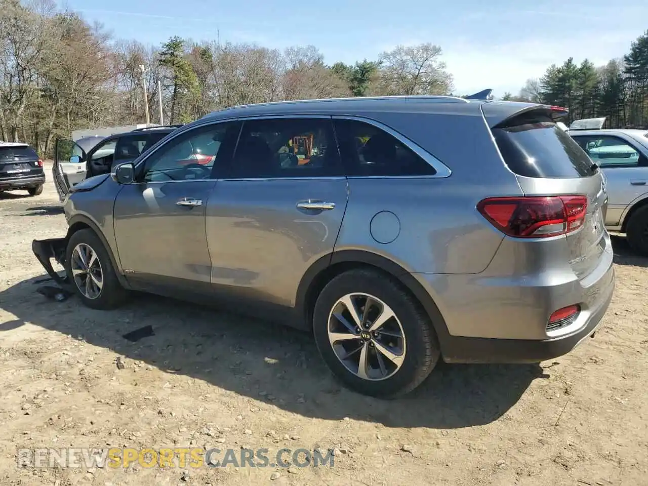 2 Photograph of a damaged car 5XYPHDA53KG510882 KIA SORENTO 2019