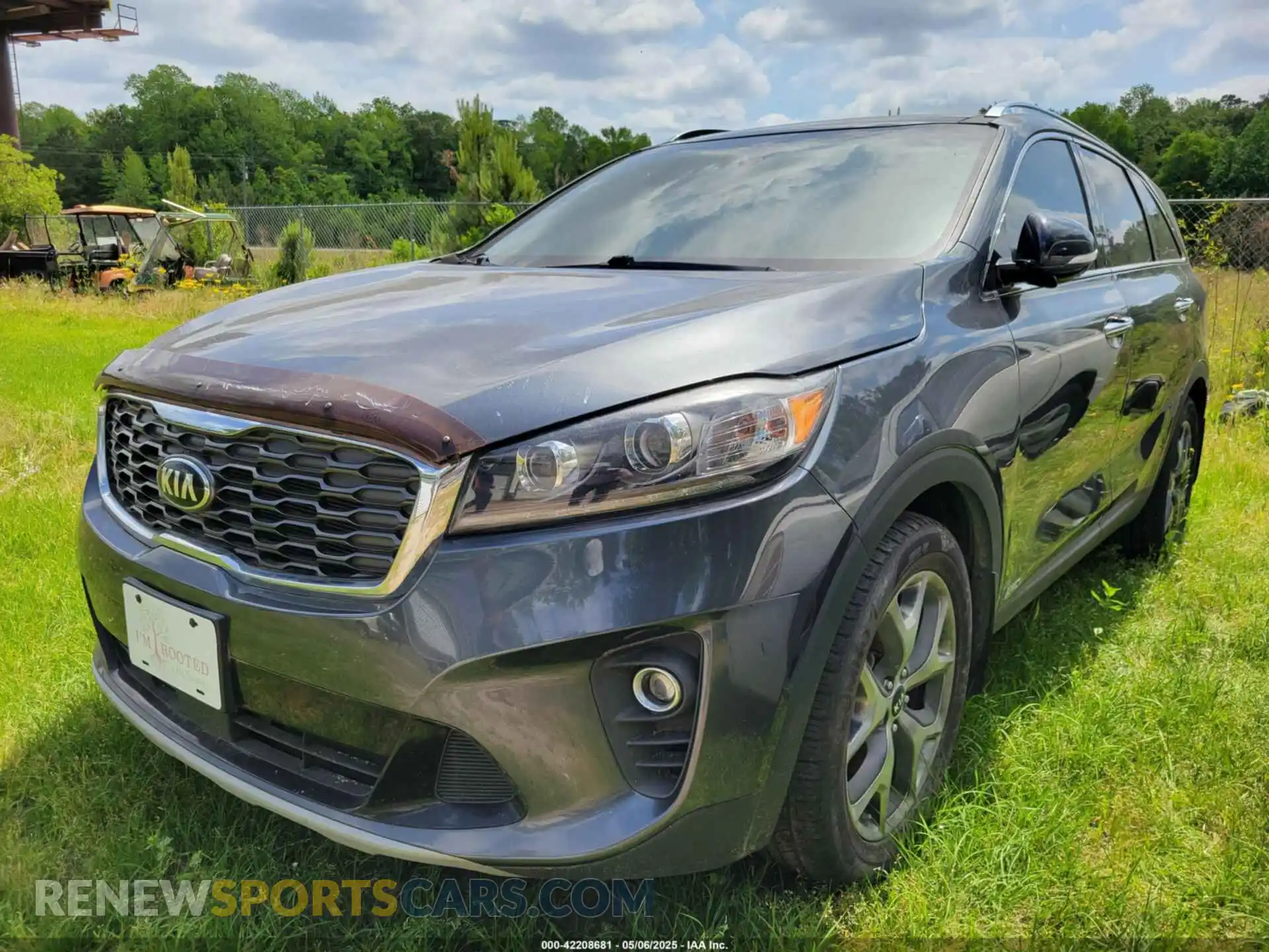2 Photograph of a damaged car 5XYPHDA53KG604681 KIA SORENTO 2019