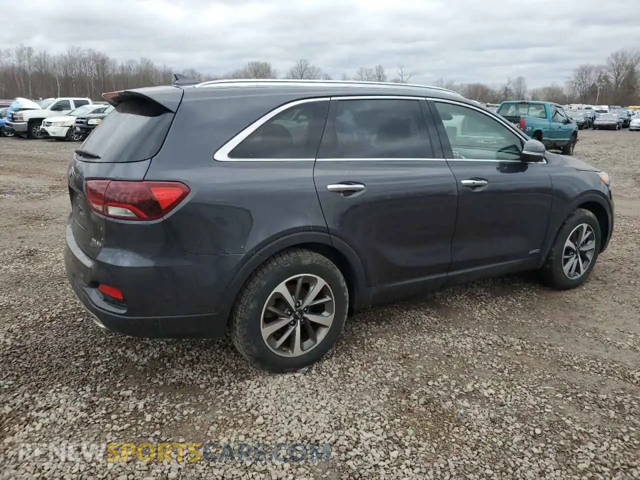 3 Photograph of a damaged car 5XYPHDA59KG515200 KIA SORENTO 2019