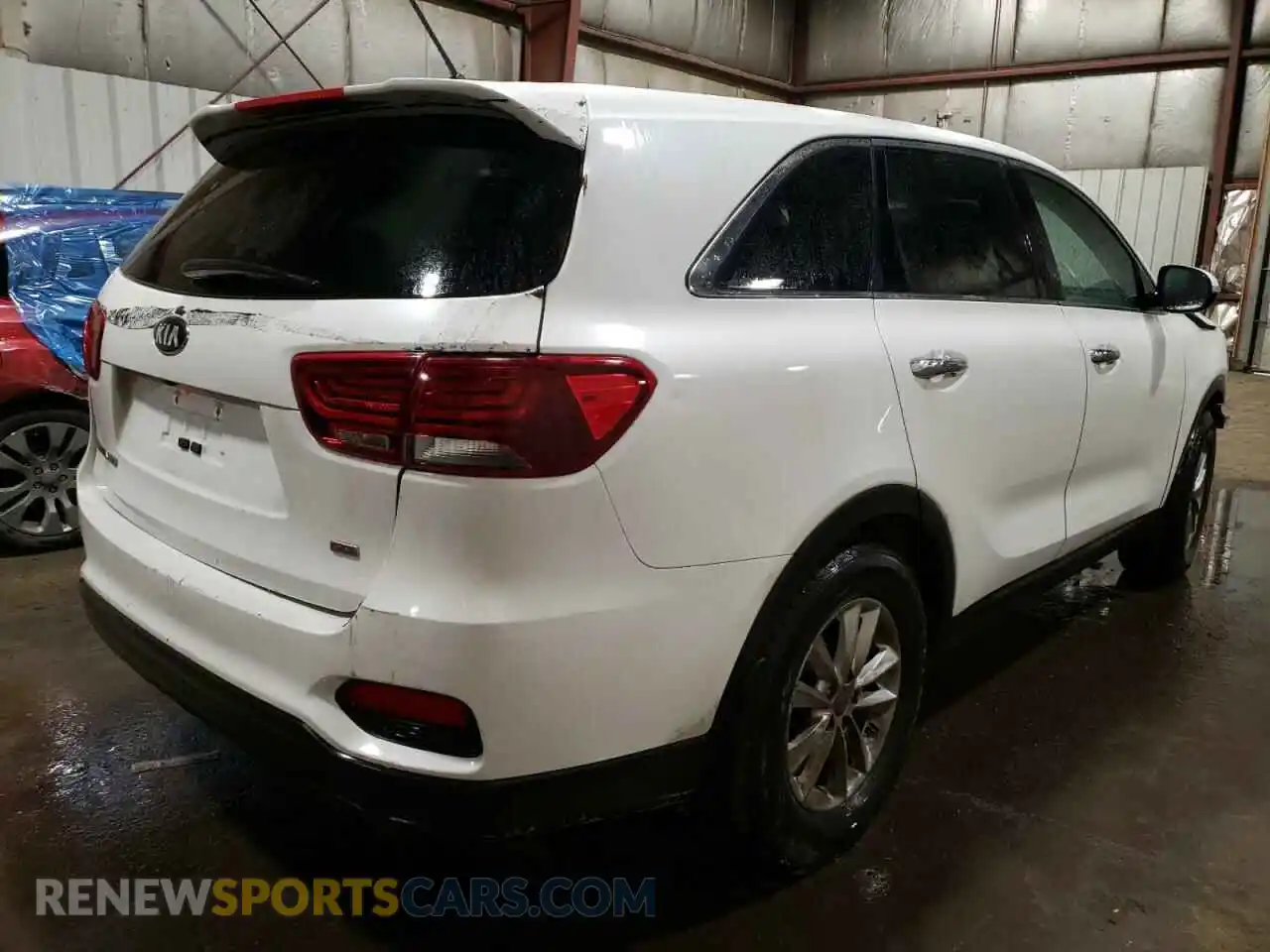 3 fotografías del automóvil dañado 5XYPG4A33LG683692 KIA SORENTO 2020
