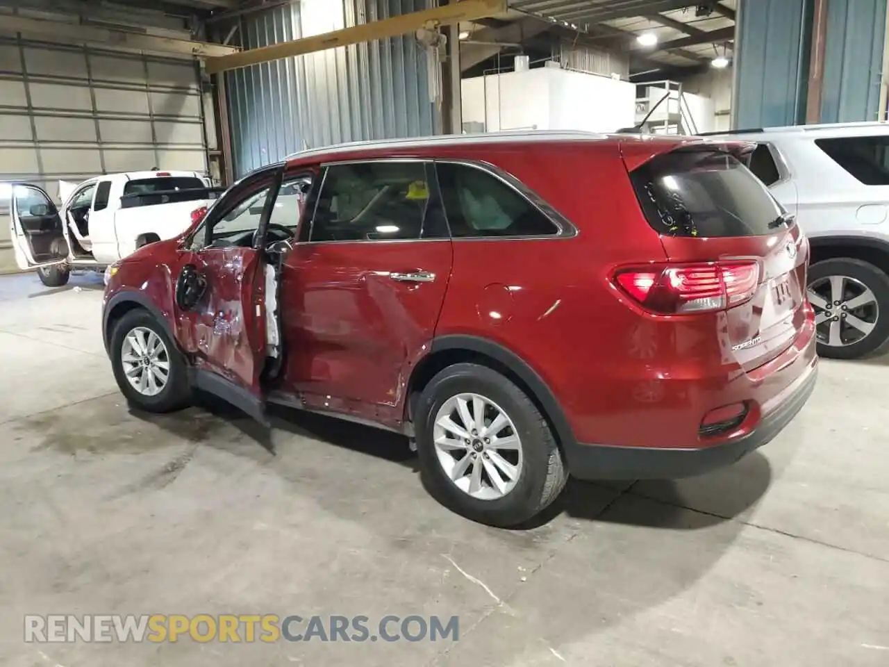 2 fotografías del automóvil dañado 5XYPGDA36LG650556 KIA SORENTO 2020