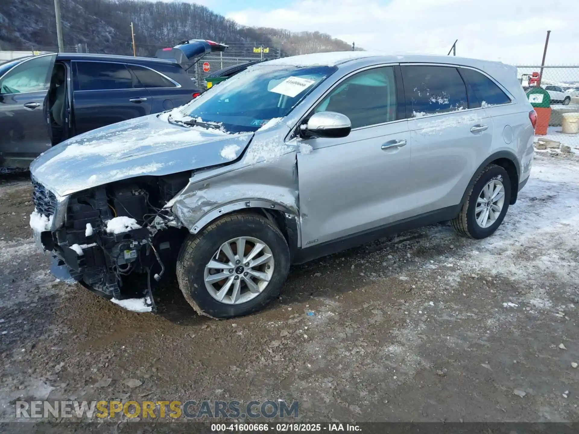 2 Photograph of a damaged car 5XYPGDA39LG655976 KIA SORENTO 2020