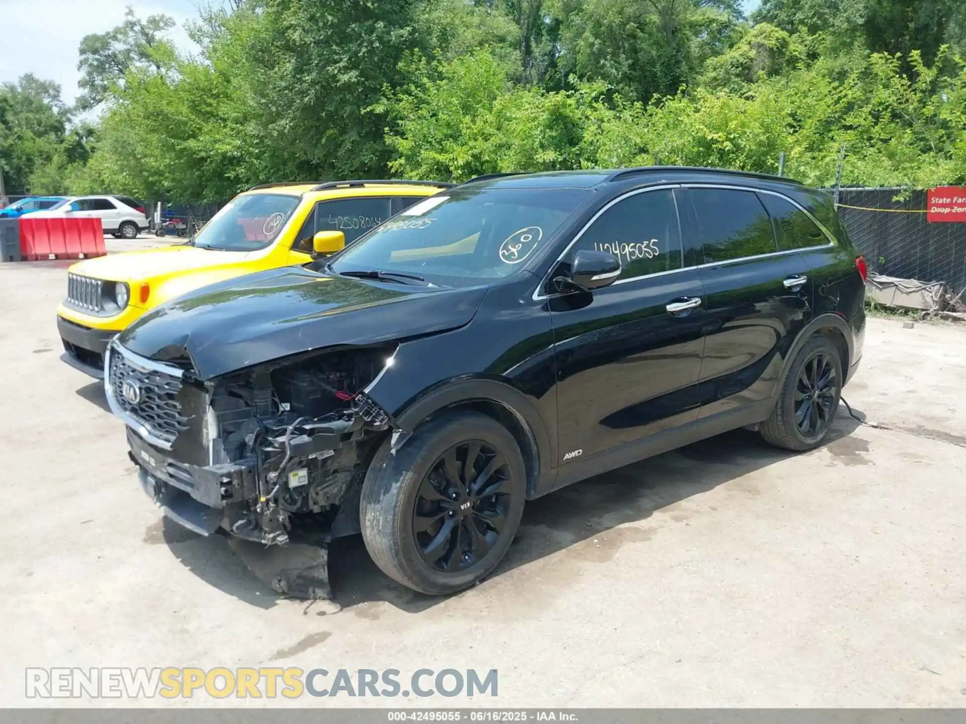 2 fotografías del automóvil dañado 5XYPGDA56LG659288 KIA SORENTO 2020