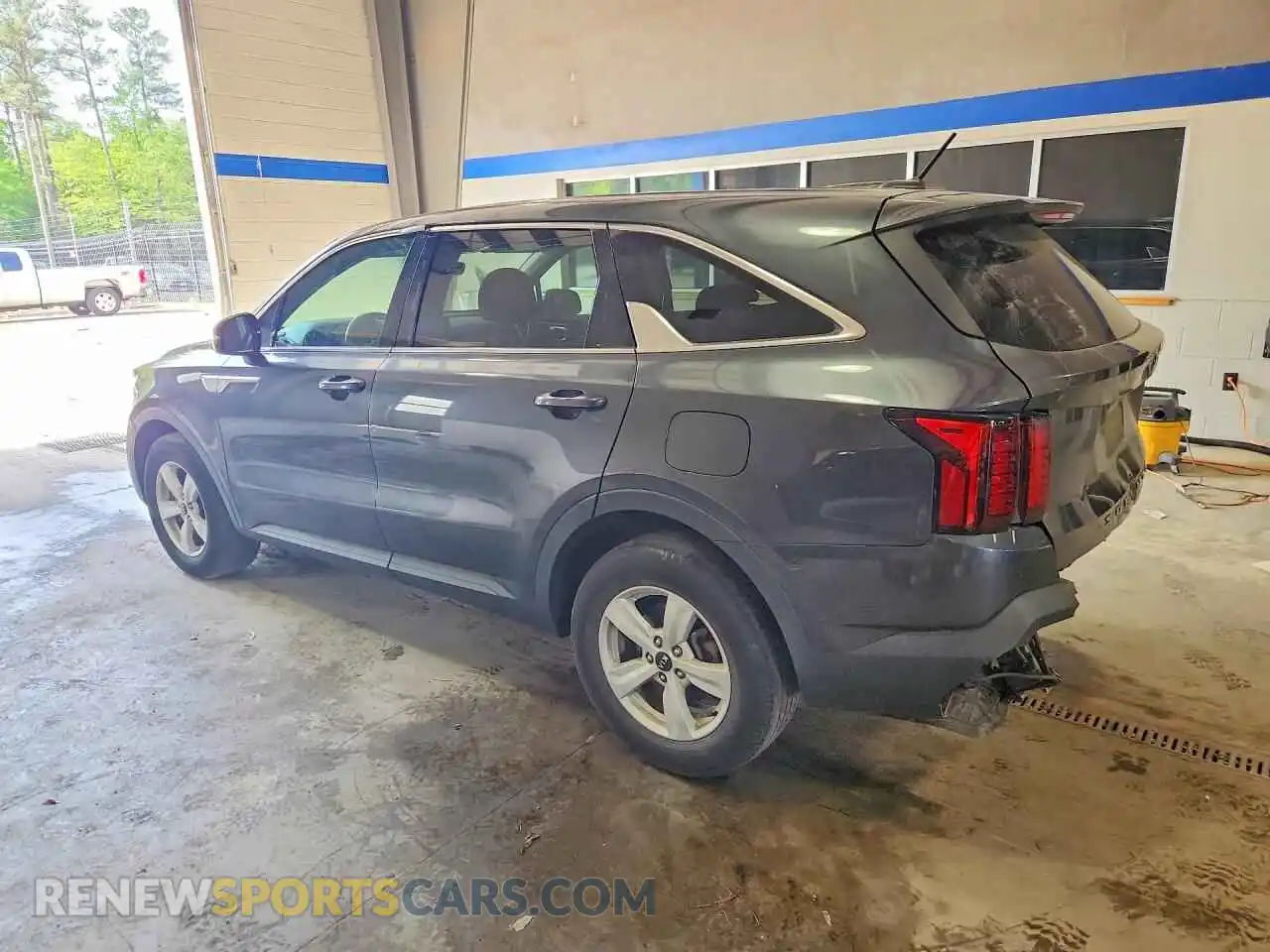 2 Photograph of a damaged car 5XYRG4LC0MG029420 KIA SORENTO 2021
