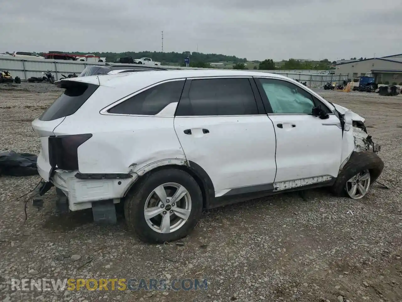 3 Photograph of a damaged car 5XYRG4LC1MG022170 KIA SORENTO 2021