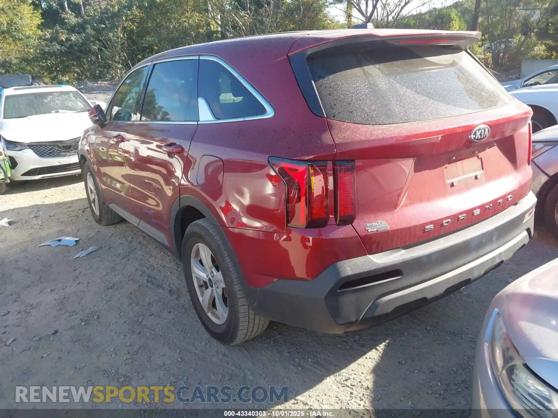 3 fotografías del automóvil dañado 5XYRG4LC1MG023822 KIA SORENTO 2021
