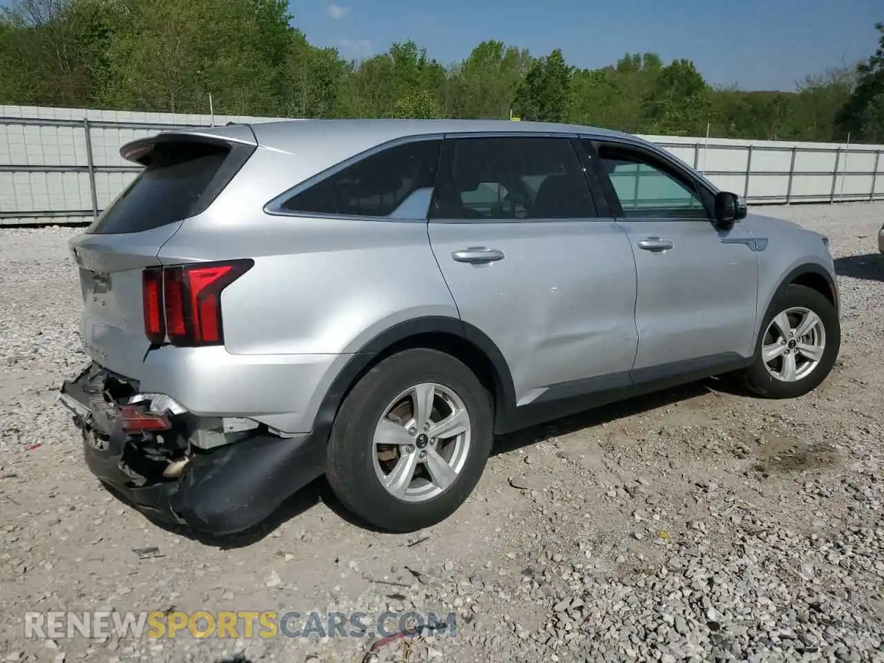 3 Photograph of a damaged car 5XYRG4LC1MG041897 KIA SORENTO 2021