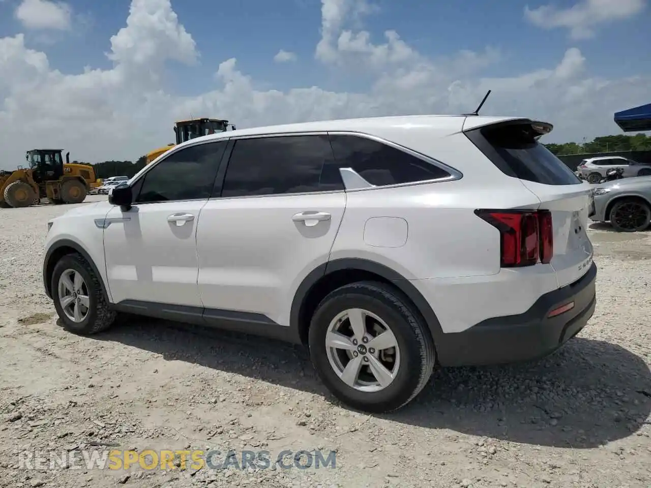 2 fotografías del automóvil dañado 5XYRG4LC1MG067285 KIA SORENTO 2021