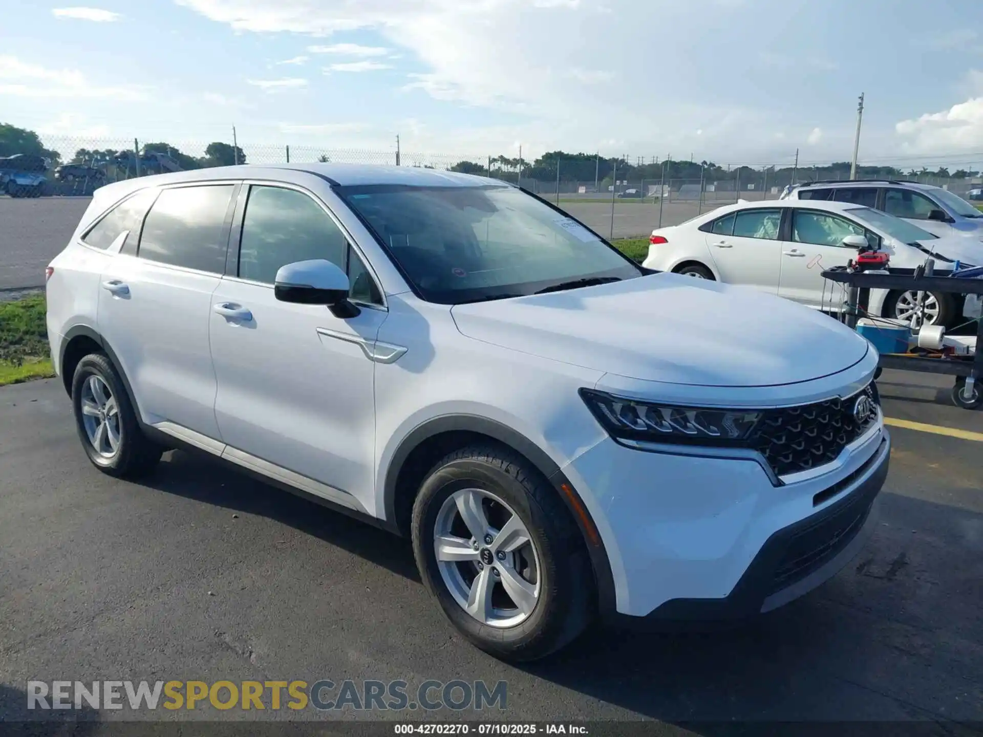 1 Photograph of a damaged car 5XYRG4LC2MG019388 KIA SORENTO 2021