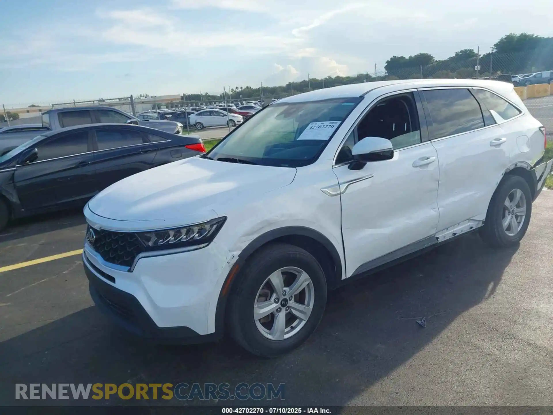2 Photograph of a damaged car 5XYRG4LC2MG019388 KIA SORENTO 2021