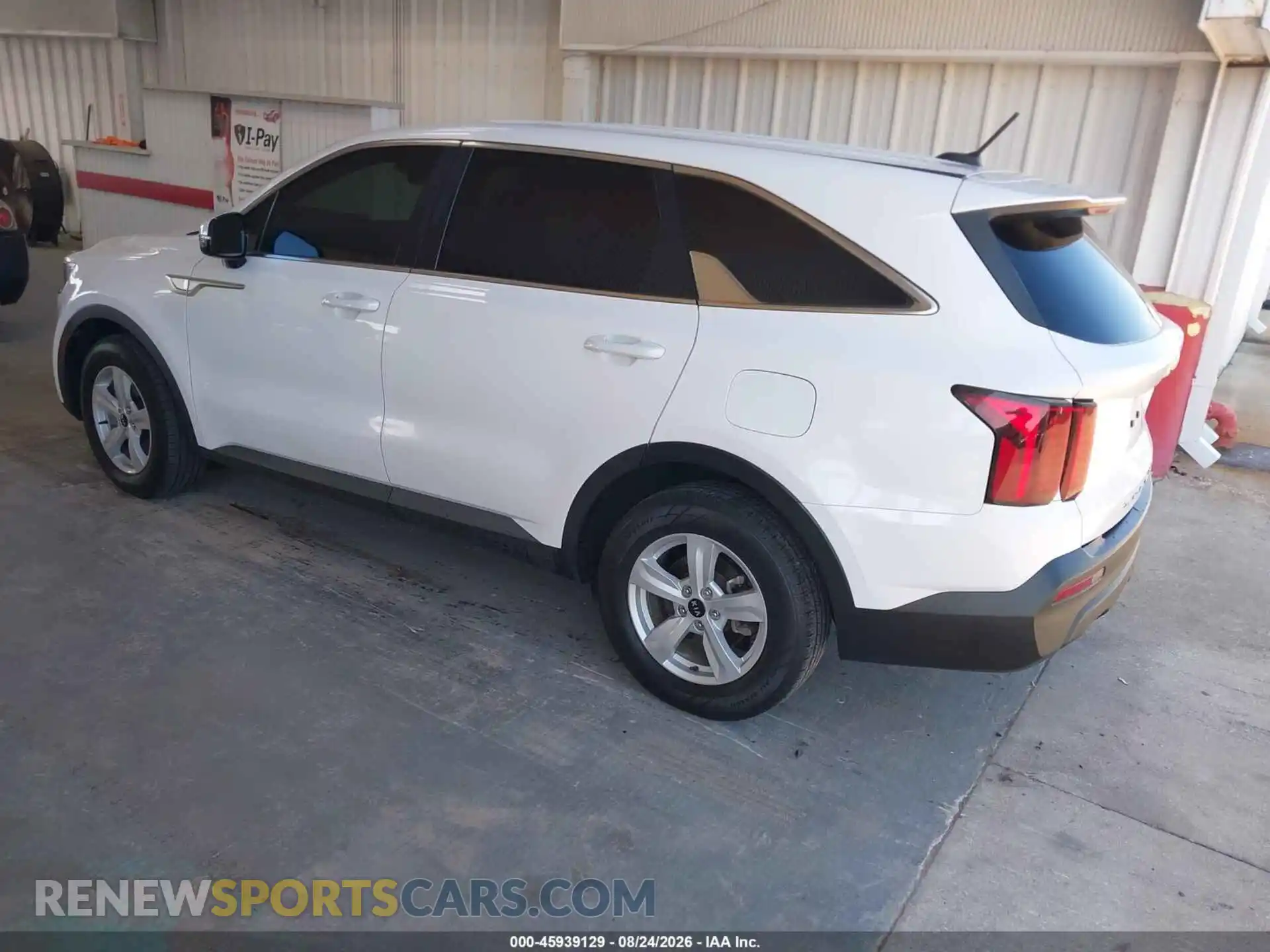 3 Photograph of a damaged car 5XYRG4LC3MG016404 KIA SORENTO 2021