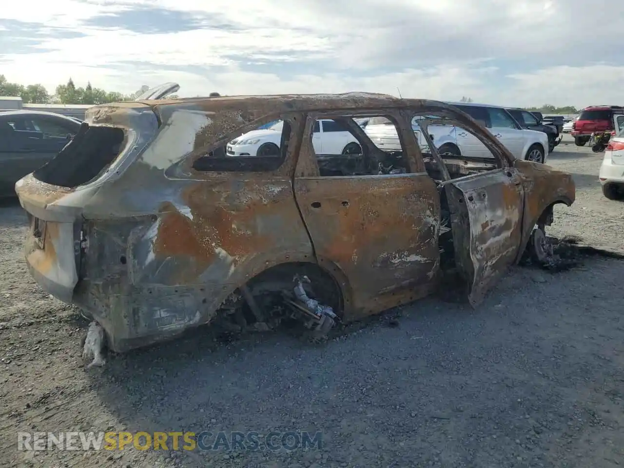 3 fotografías del automóvil dañado 5XYRG4LC3MG019285 KIA SORENTO 2021
