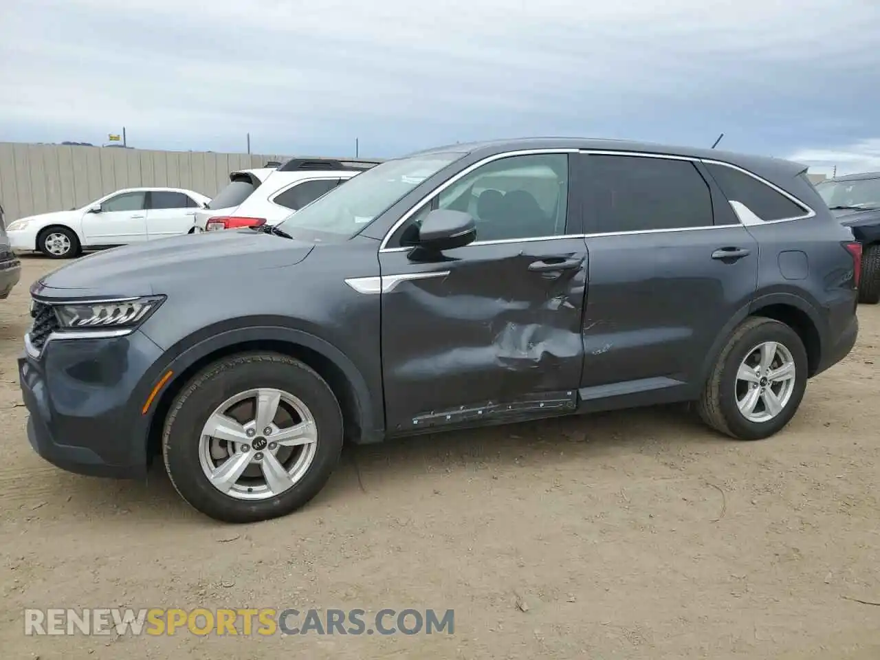 1 Photograph of a damaged car 5XYRG4LC4MG027721 KIA SORENTO 2021