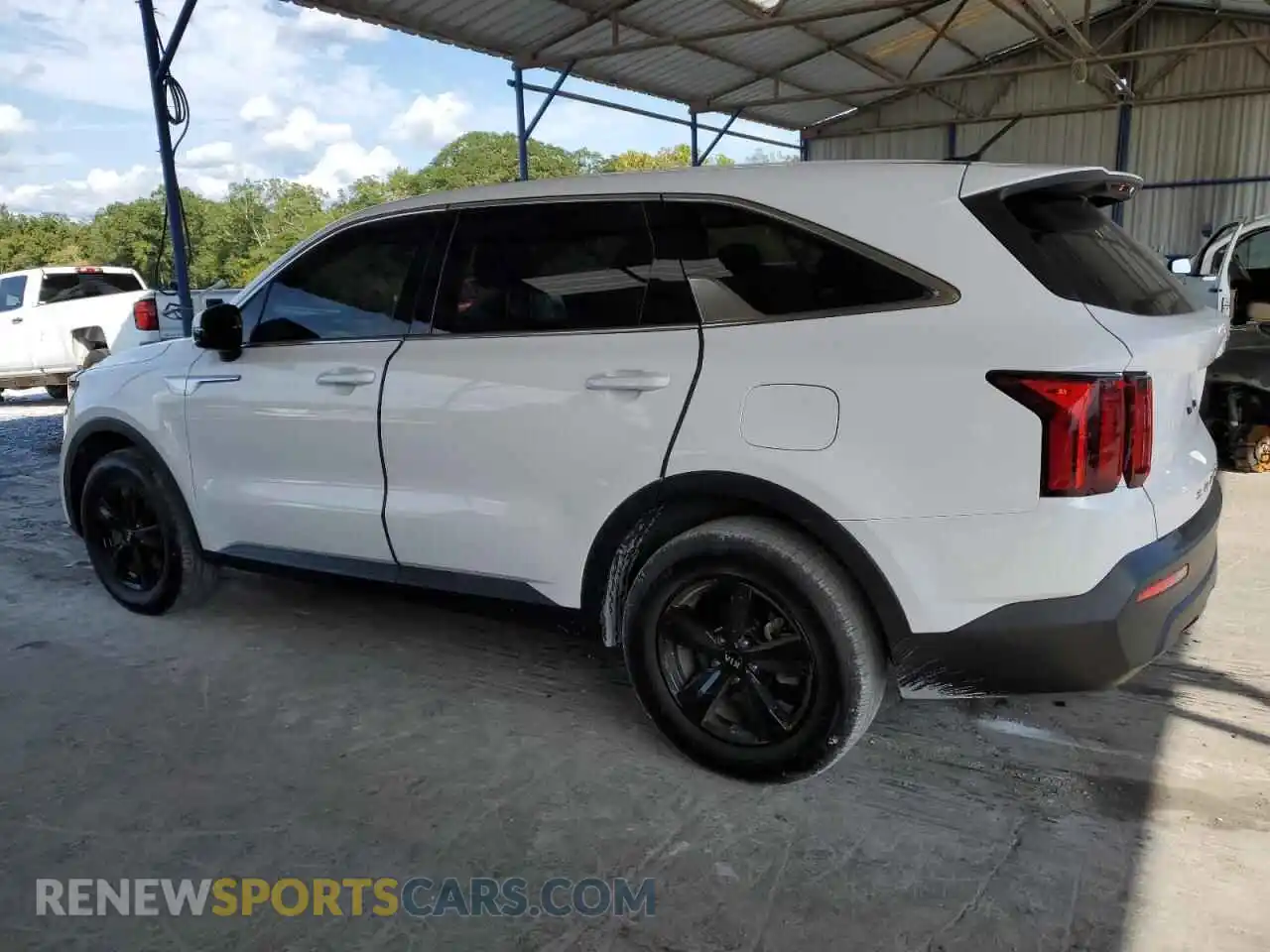 2 Photograph of a damaged car 5XYRG4LC8MG034235 KIA SORENTO 2021