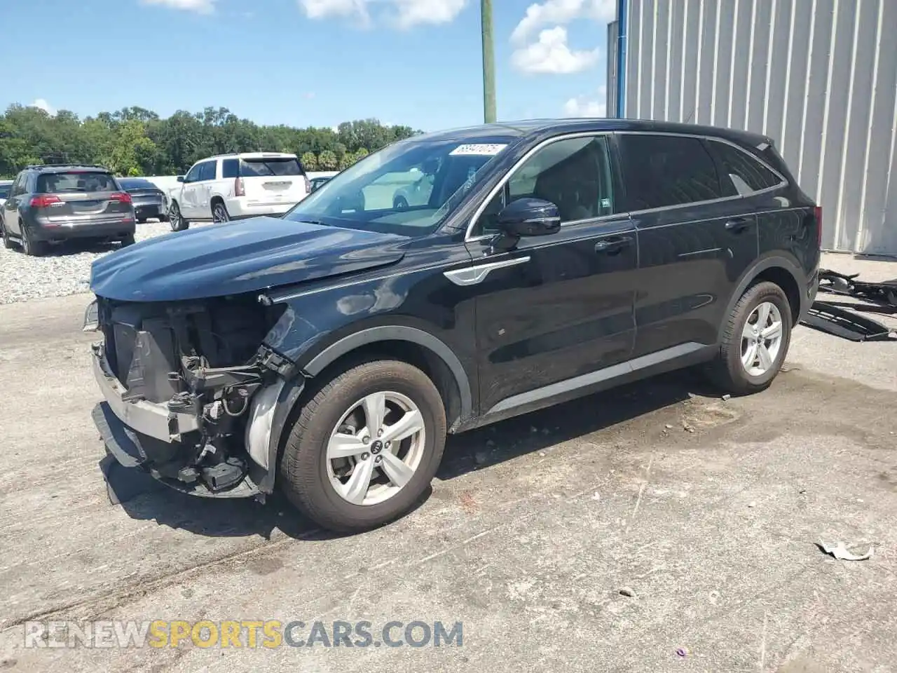 1 Photograph of a damaged car 5XYRG4LCXMG001981 KIA SORENTO 2021