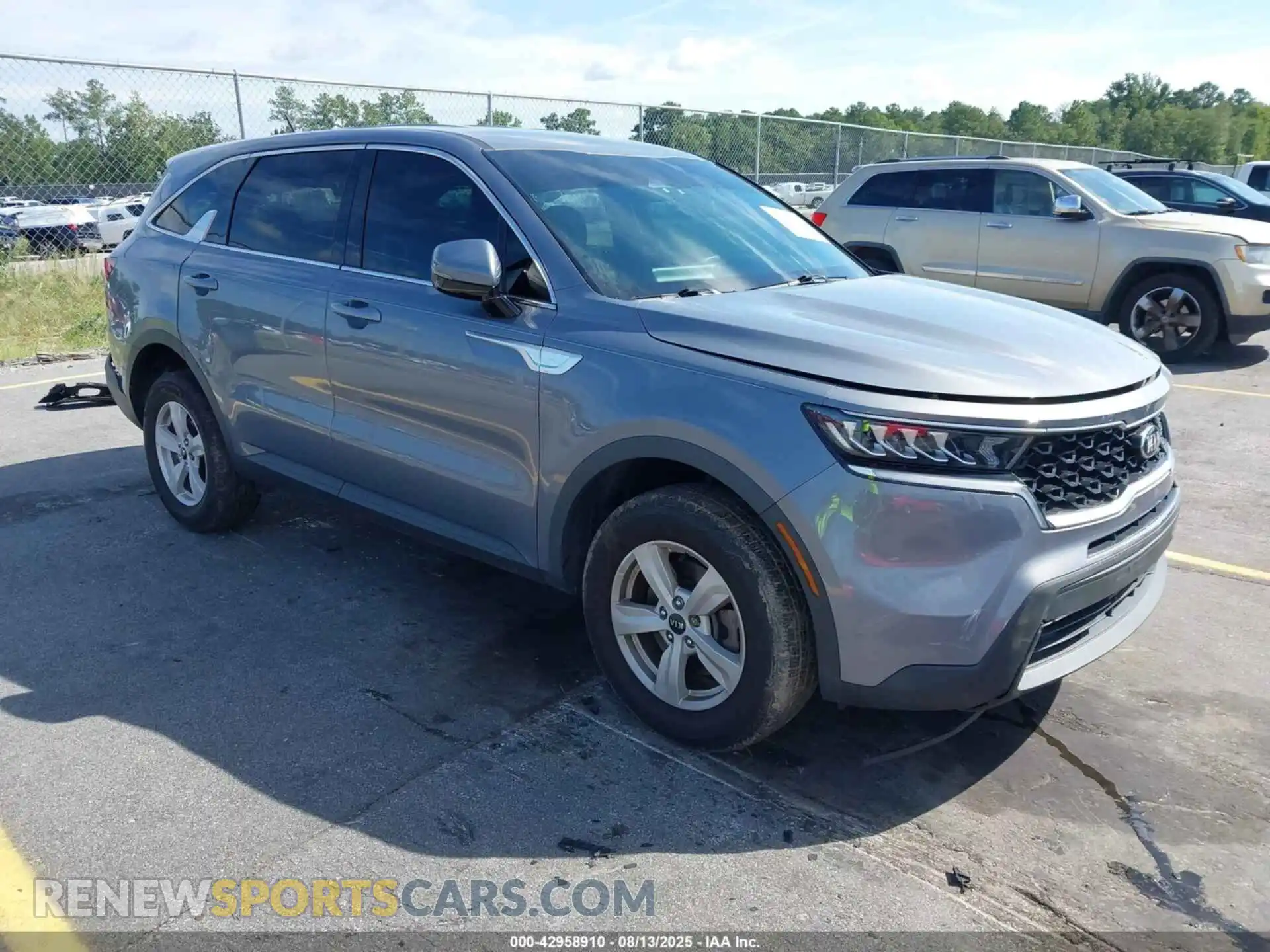 1 Photograph of a damaged car 5XYRGDLC0MG009457 KIA SORENTO 2021