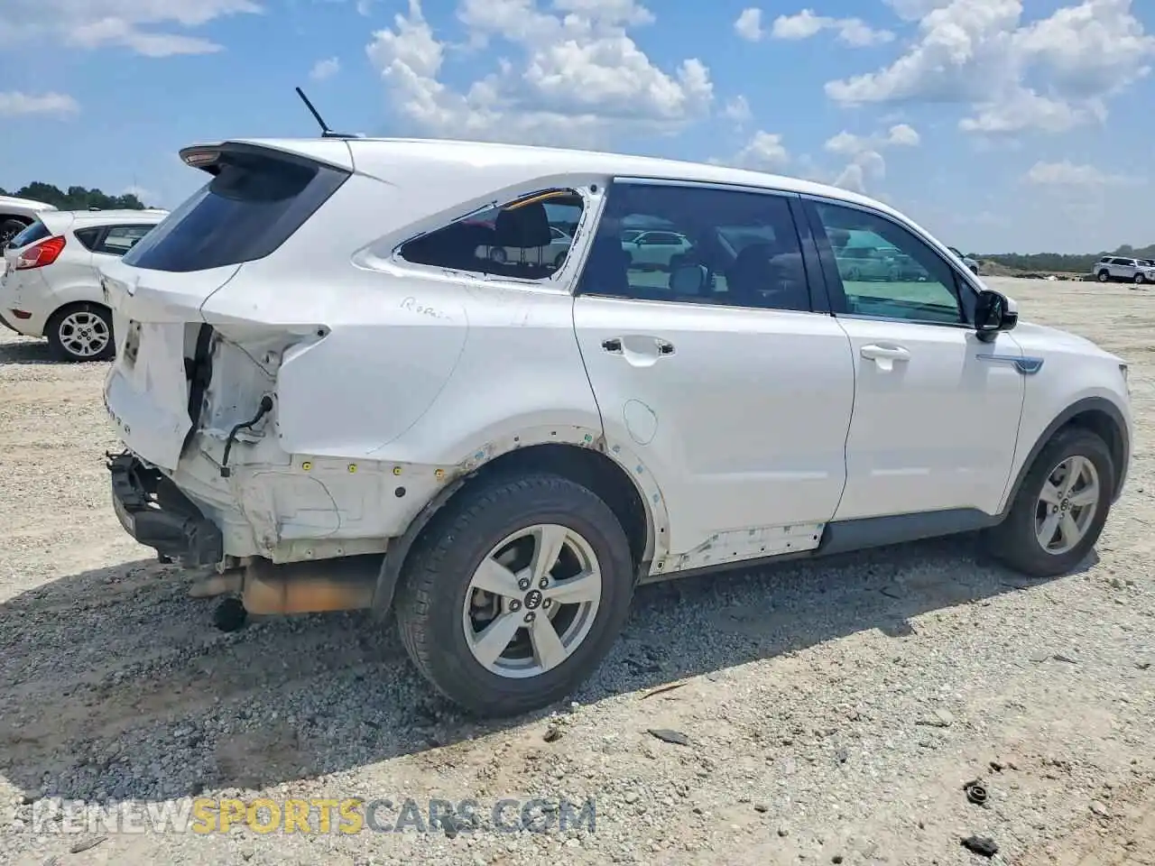 3 Photograph of a damaged car 5XYRGDLC1MG037476 KIA SORENTO 2021