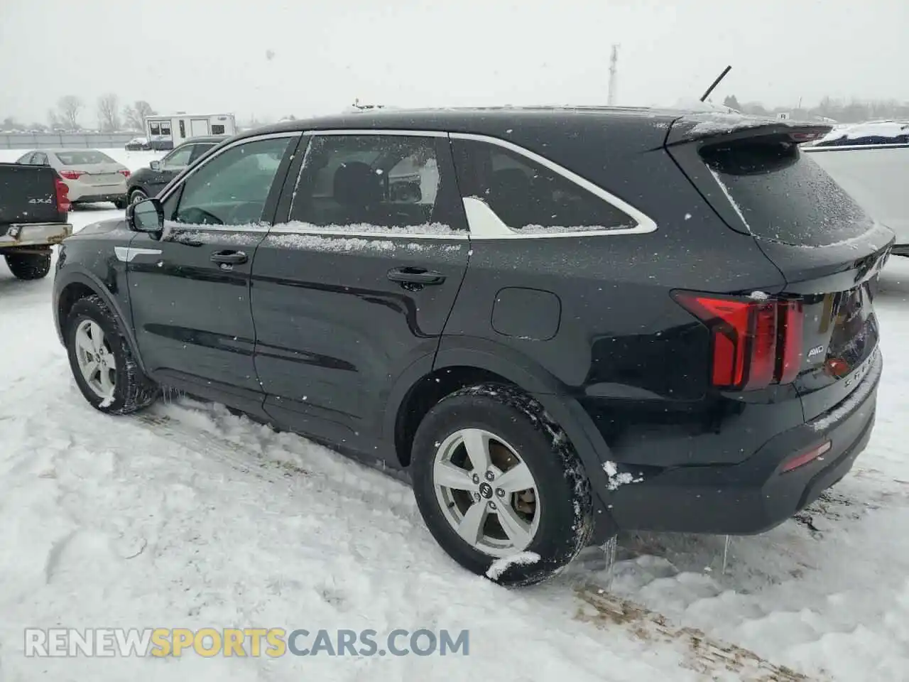 2 Photograph of a damaged car 5XYRGDLC5MG052952 KIA SORENTO 2021