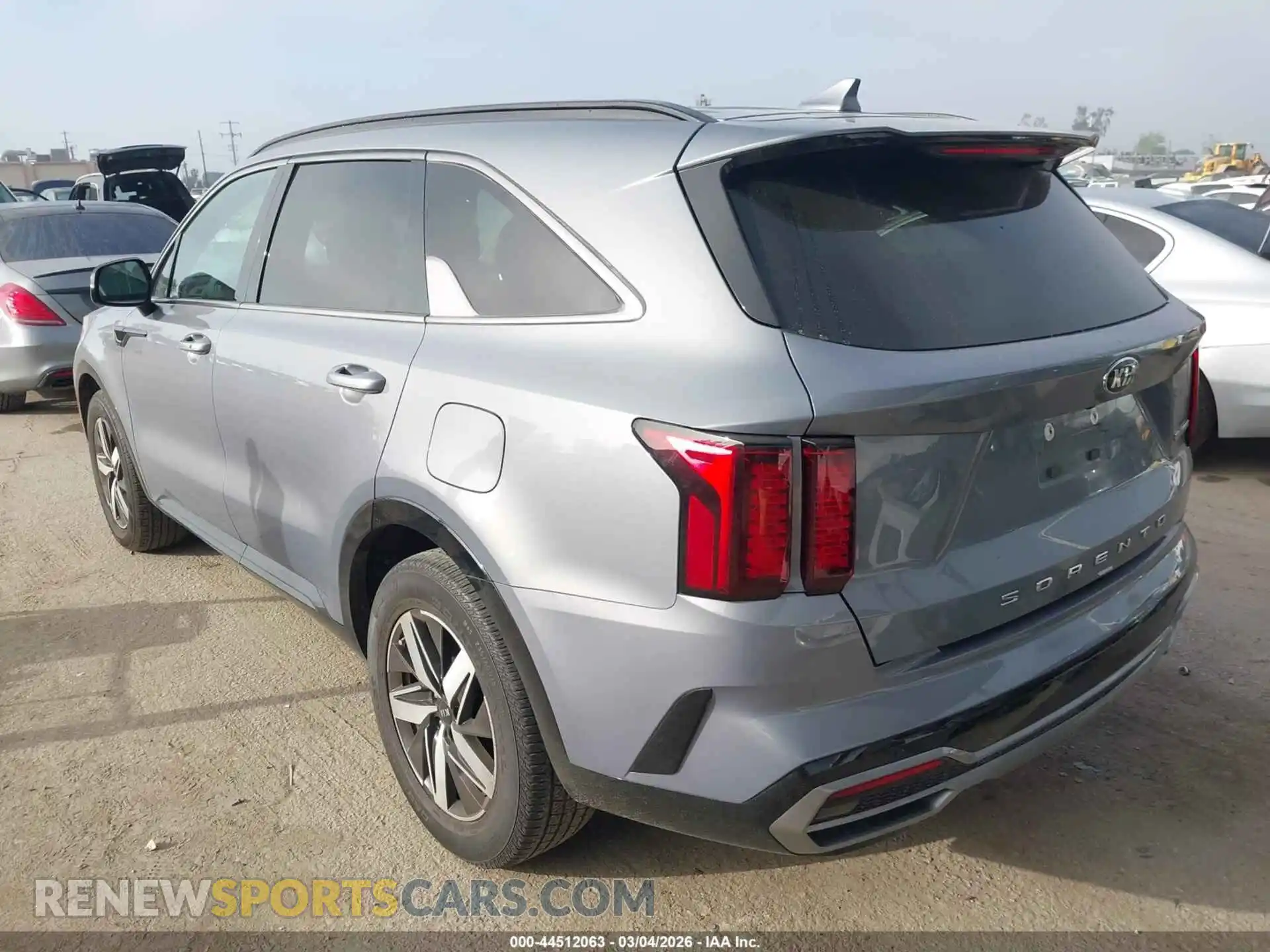 3 Photograph of a damaged car 5XYRH4LF4MG033378 KIA SORENTO 2021