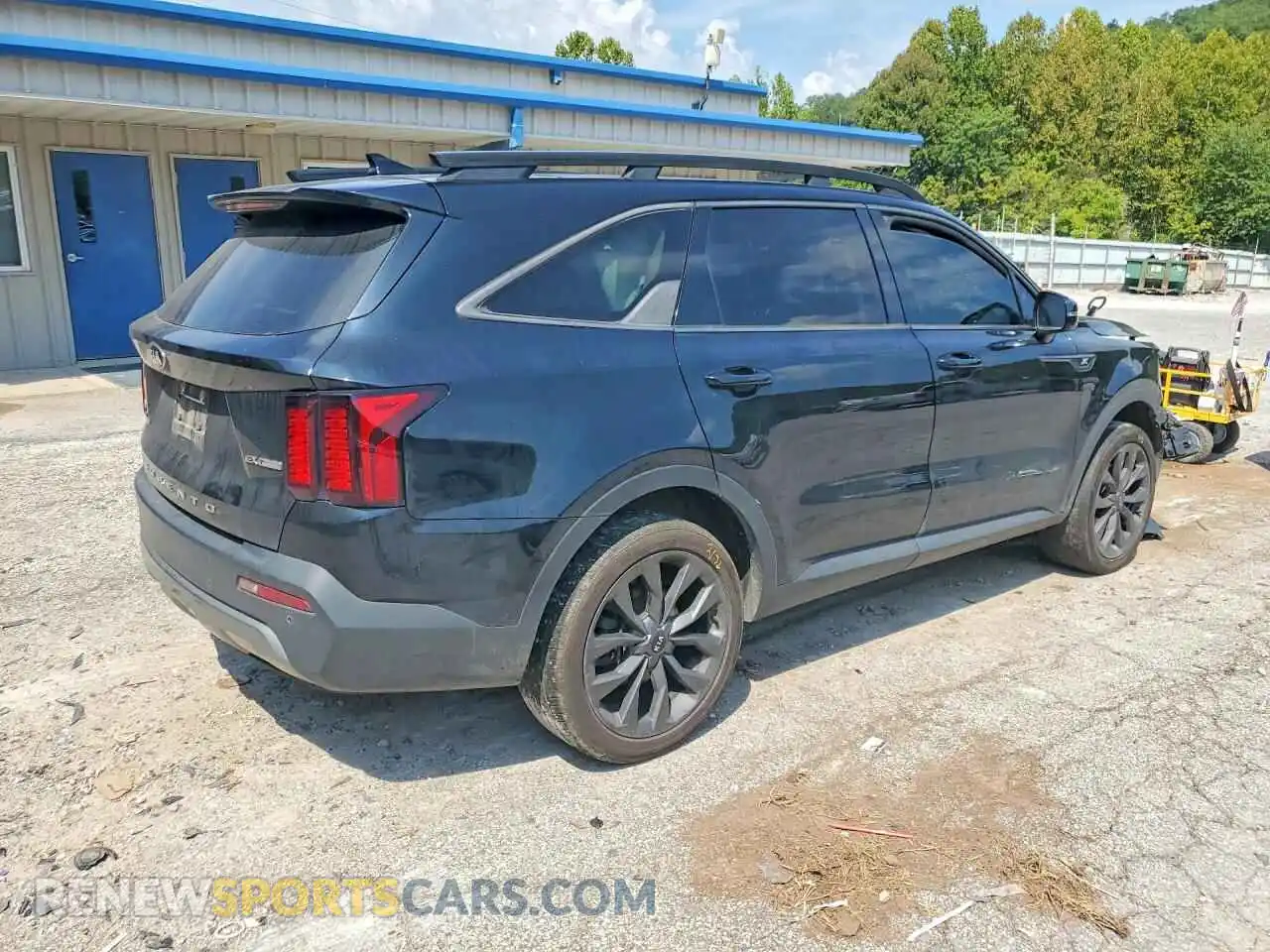 3 Фотография поврежденного автомобиля 5XYRHDLF4MG068843 KIA SORENTO 2021