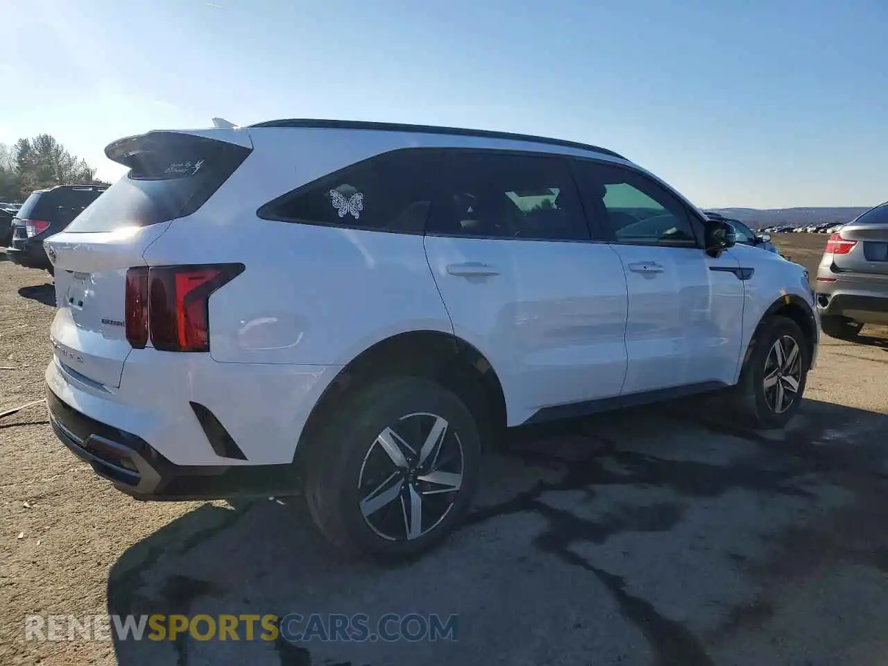 3 Photograph of a damaged car 5XYRHDLF7MG014128 KIA SORENTO 2021