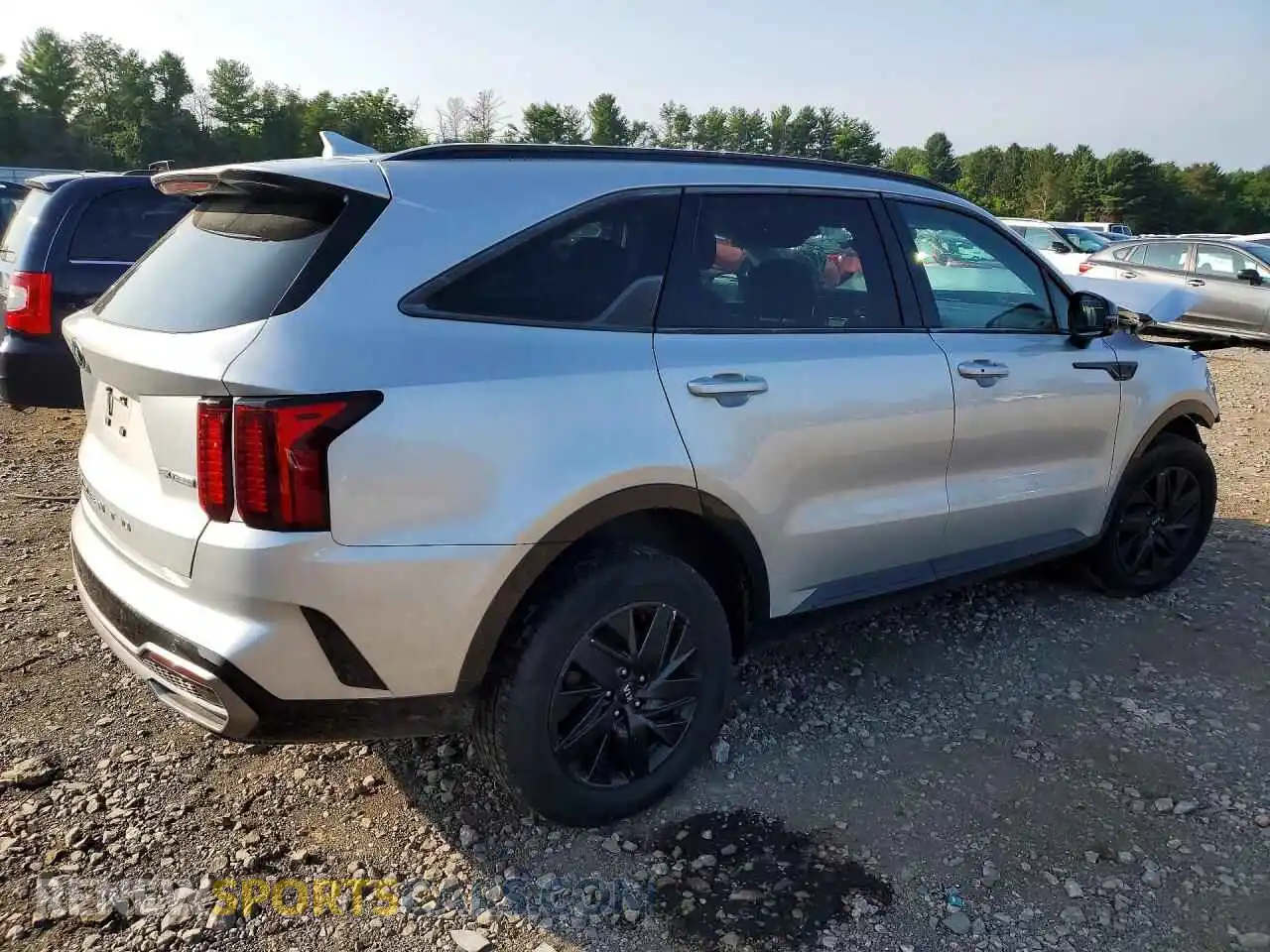 3 Photograph of a damaged car 5XYRHDLF7MG059442 KIA SORENTO 2021