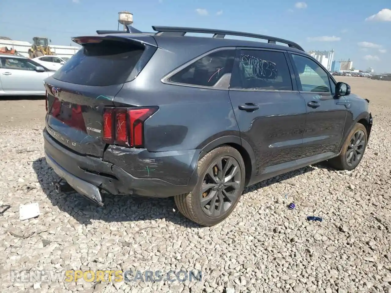 3 Photograph of a damaged car 5XYRHDLF8MG068814 KIA SORENTO 2021