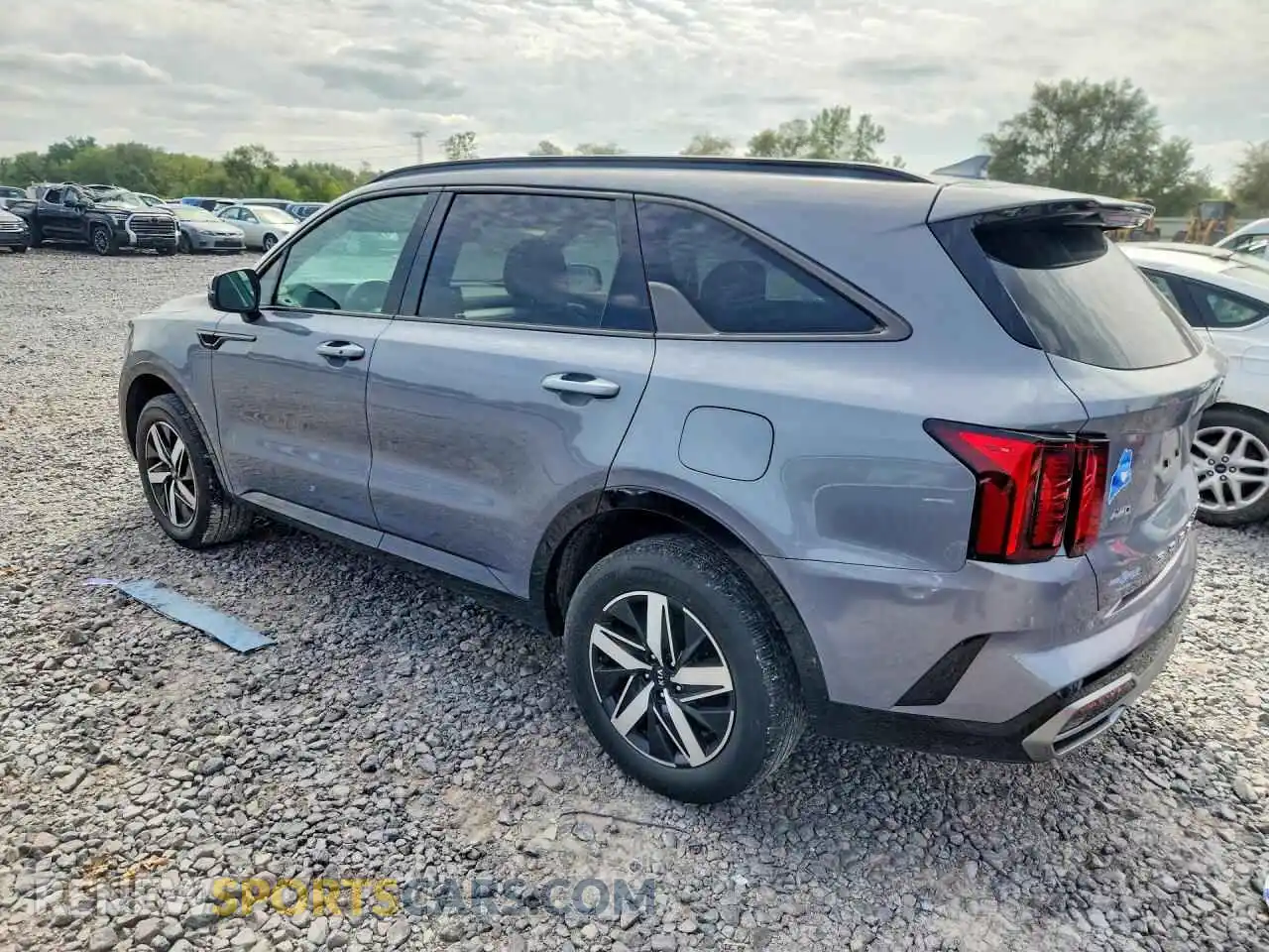 2 fotografías del automóvil dañado 5XYRHDLF9MG012591 KIA SORENTO 2021