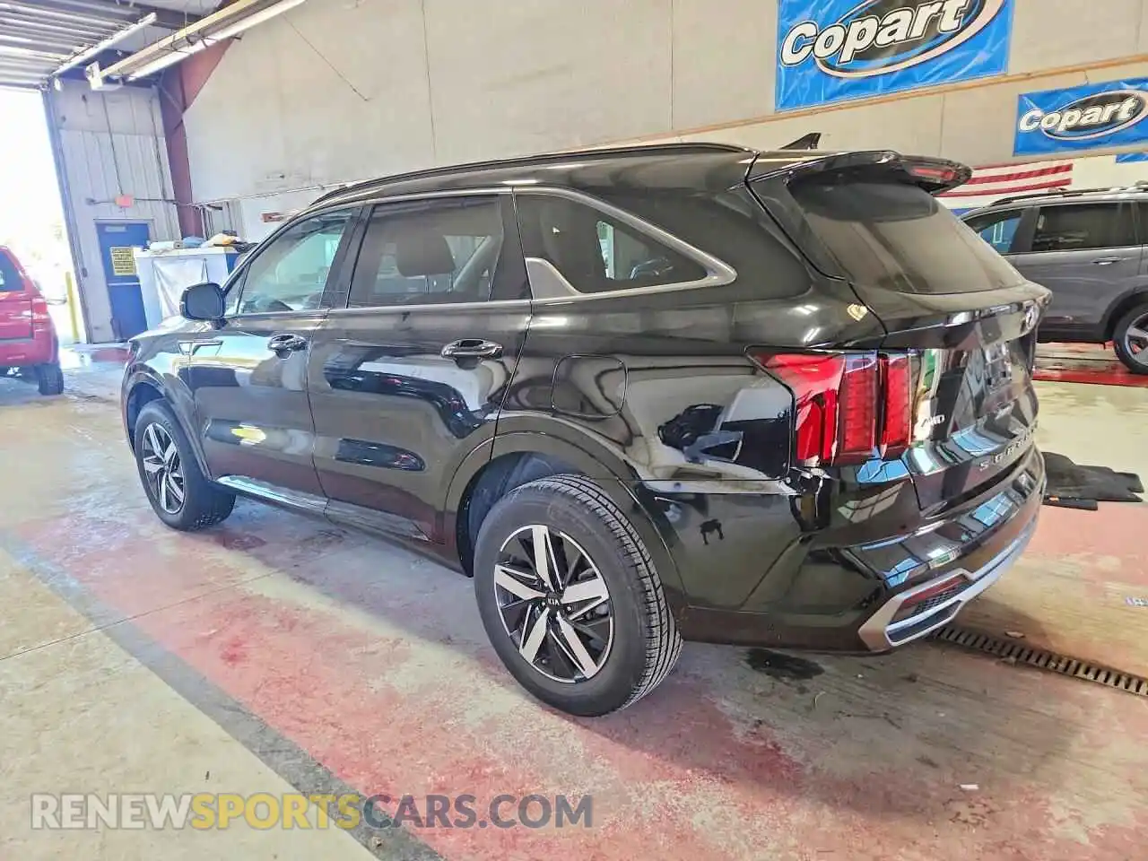 2 Photograph of a damaged car 5XYRHDLFXMG062836 KIA SORENTO 2021