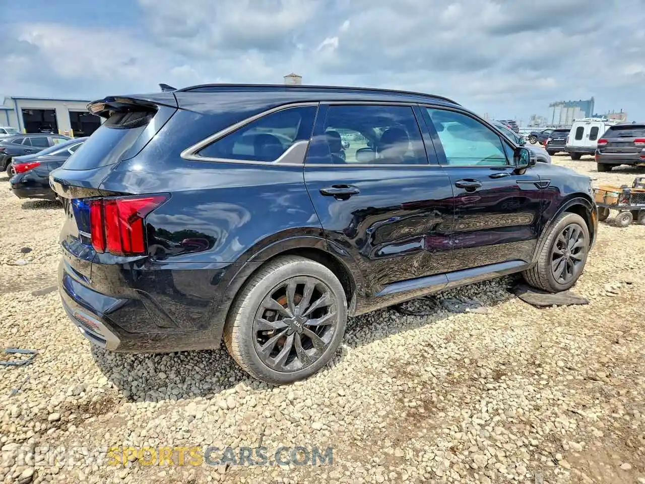 3 Фотография поврежденного автомобиля 5XYRK4LF4MG058248 KIA SORENTO 2021