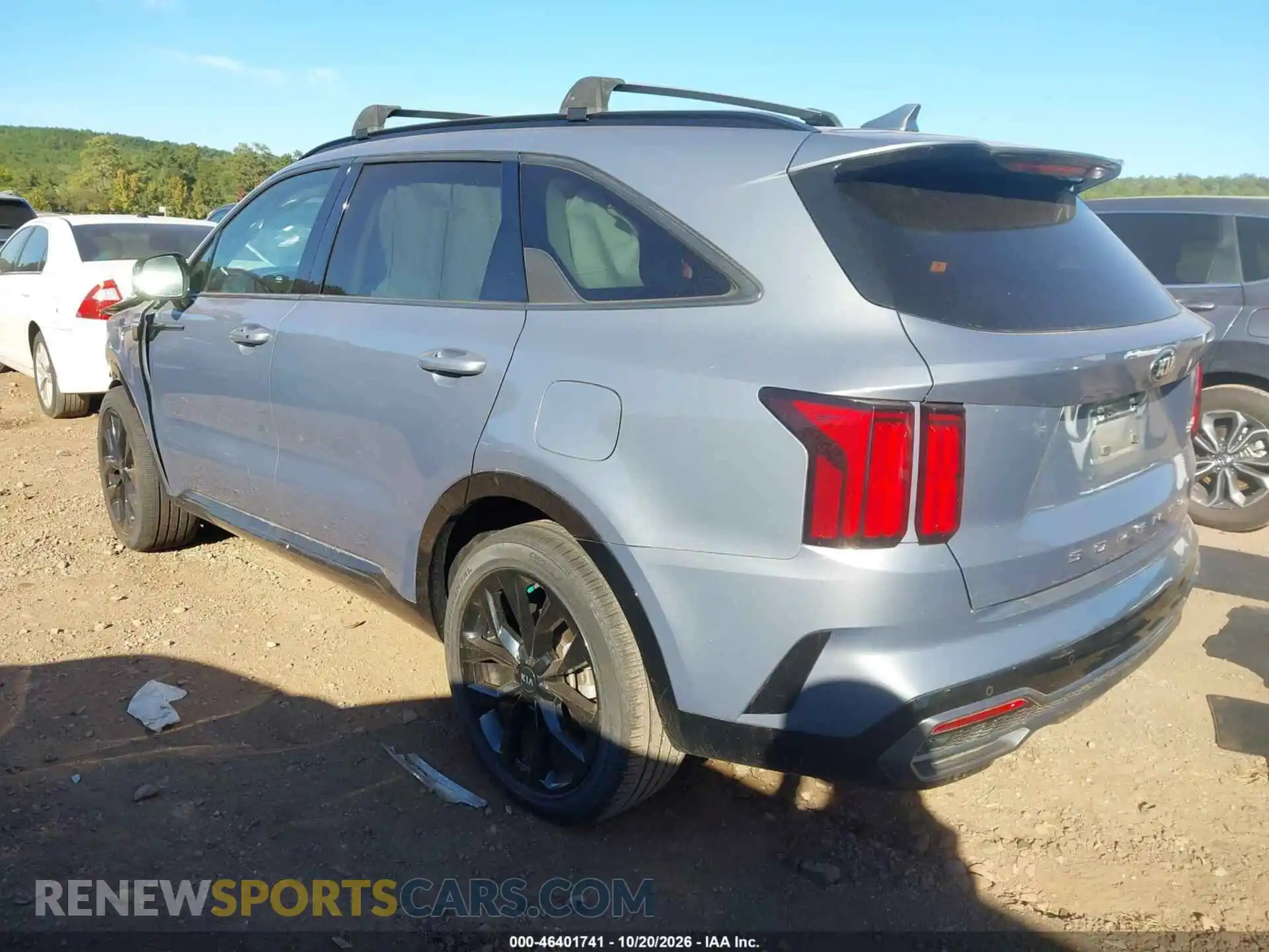 3 Photograph of a damaged car 5XYRK4LF5MG033374 KIA SORENTO 2021