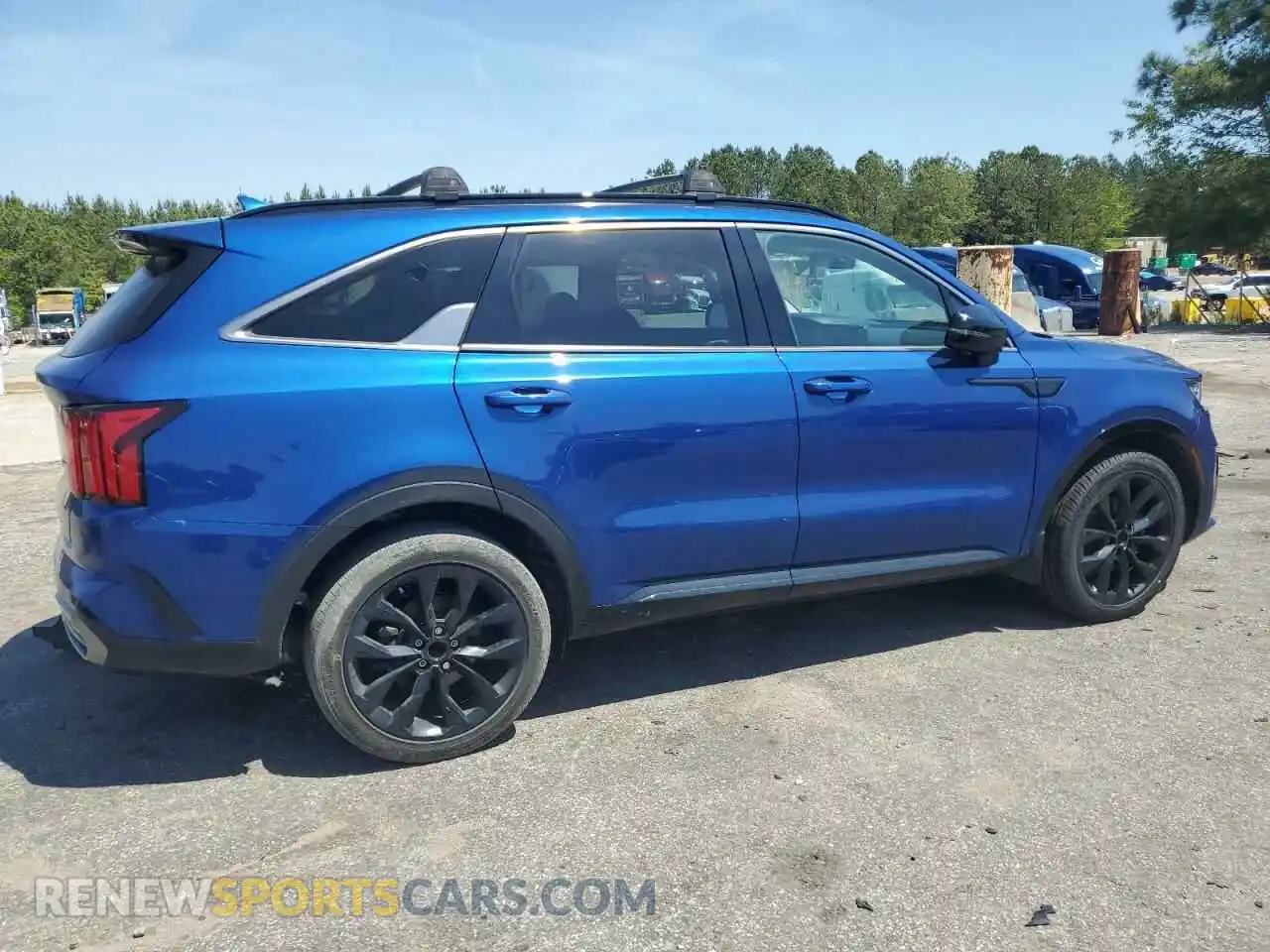 3 Photograph of a damaged car 5XYRK4LF5MG066407 KIA SORENTO 2021