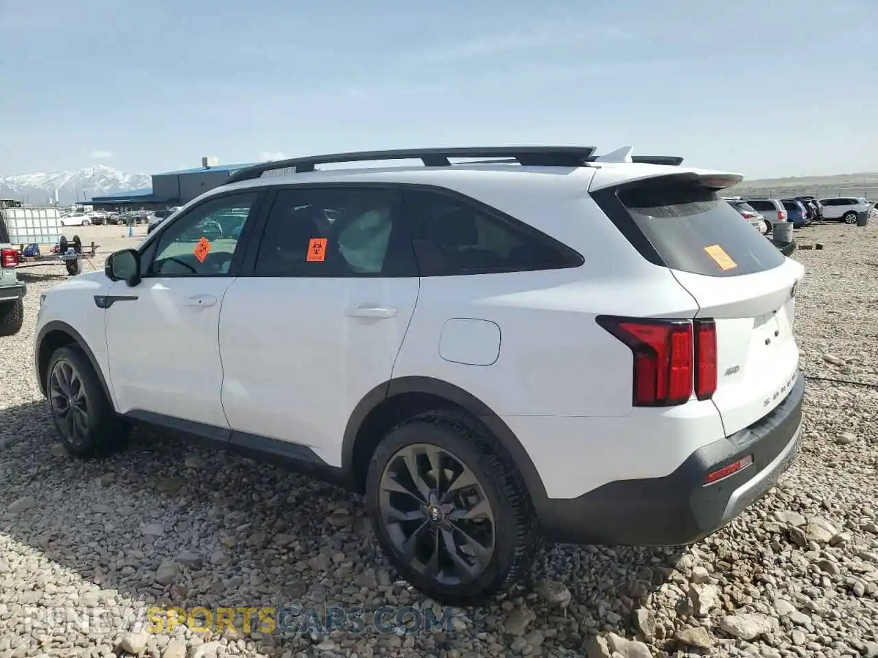 2 fotografías del automóvil dañado 5XYRKDLF0MG011816 KIA SORENTO 2021