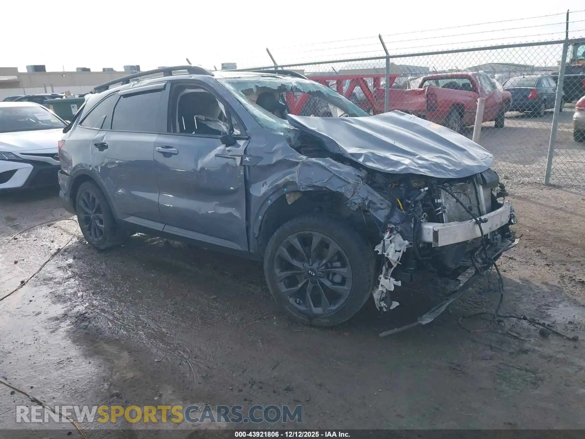 1 Photograph of a damaged car 5XYRKDLF0MG063298 KIA SORENTO 2021
