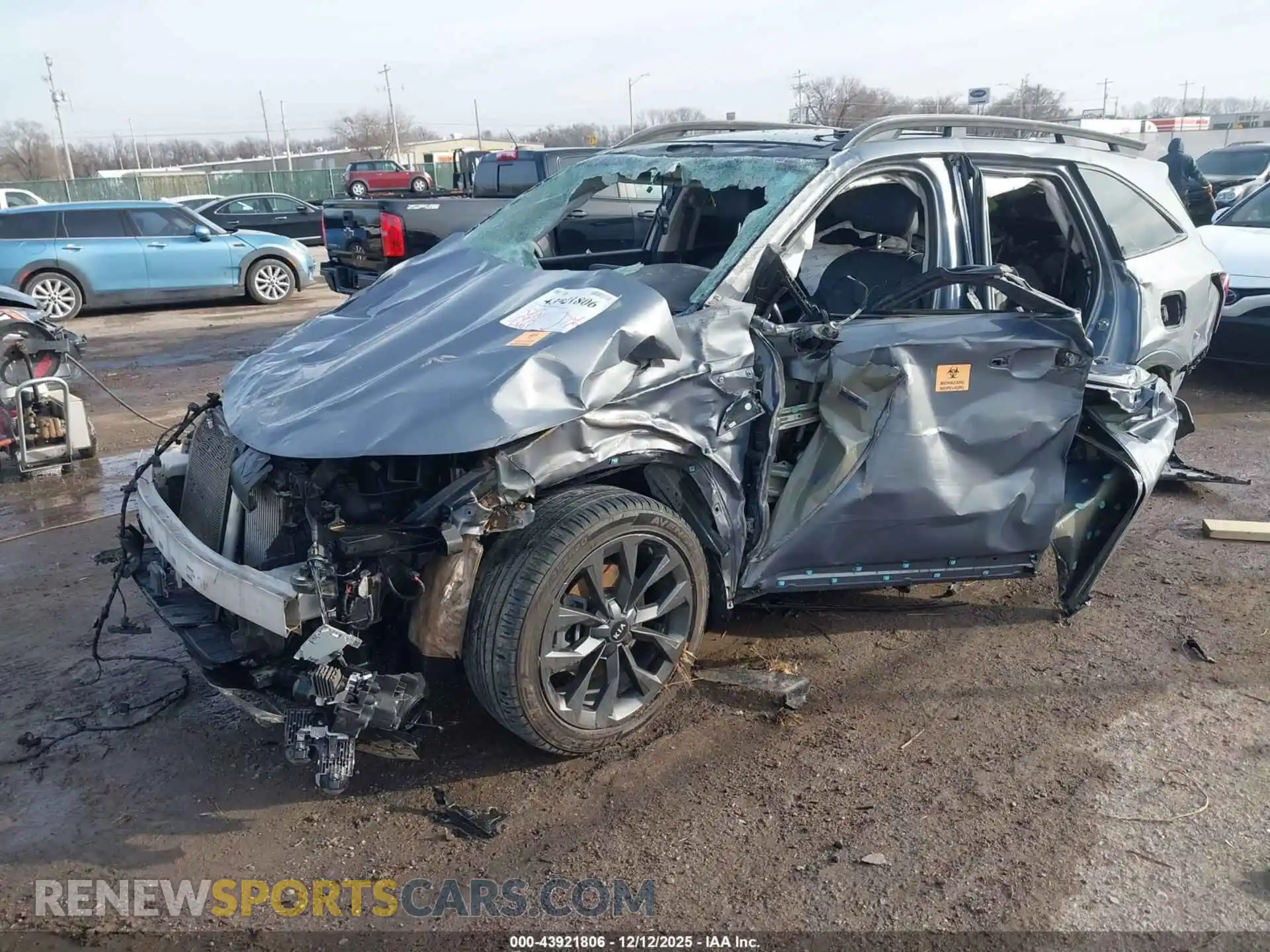 2 Photograph of a damaged car 5XYRKDLF0MG063298 KIA SORENTO 2021