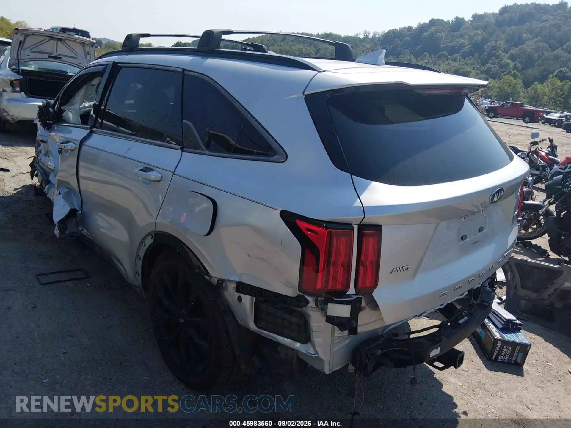3 Photograph of a damaged car 5XYRKDLF4MG032443 KIA SORENTO 2021