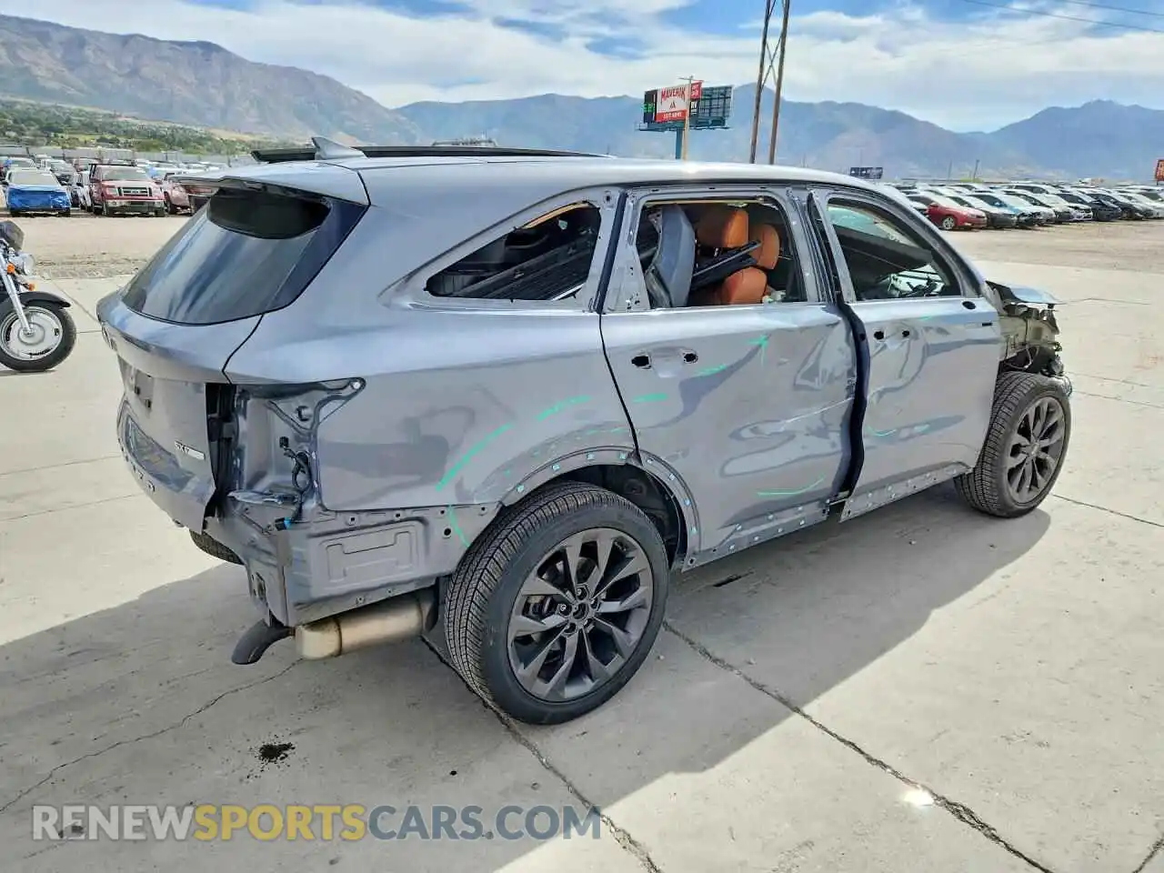 3 Photograph of a damaged car 5XYRKDLF4MG045029 KIA SORENTO 2021