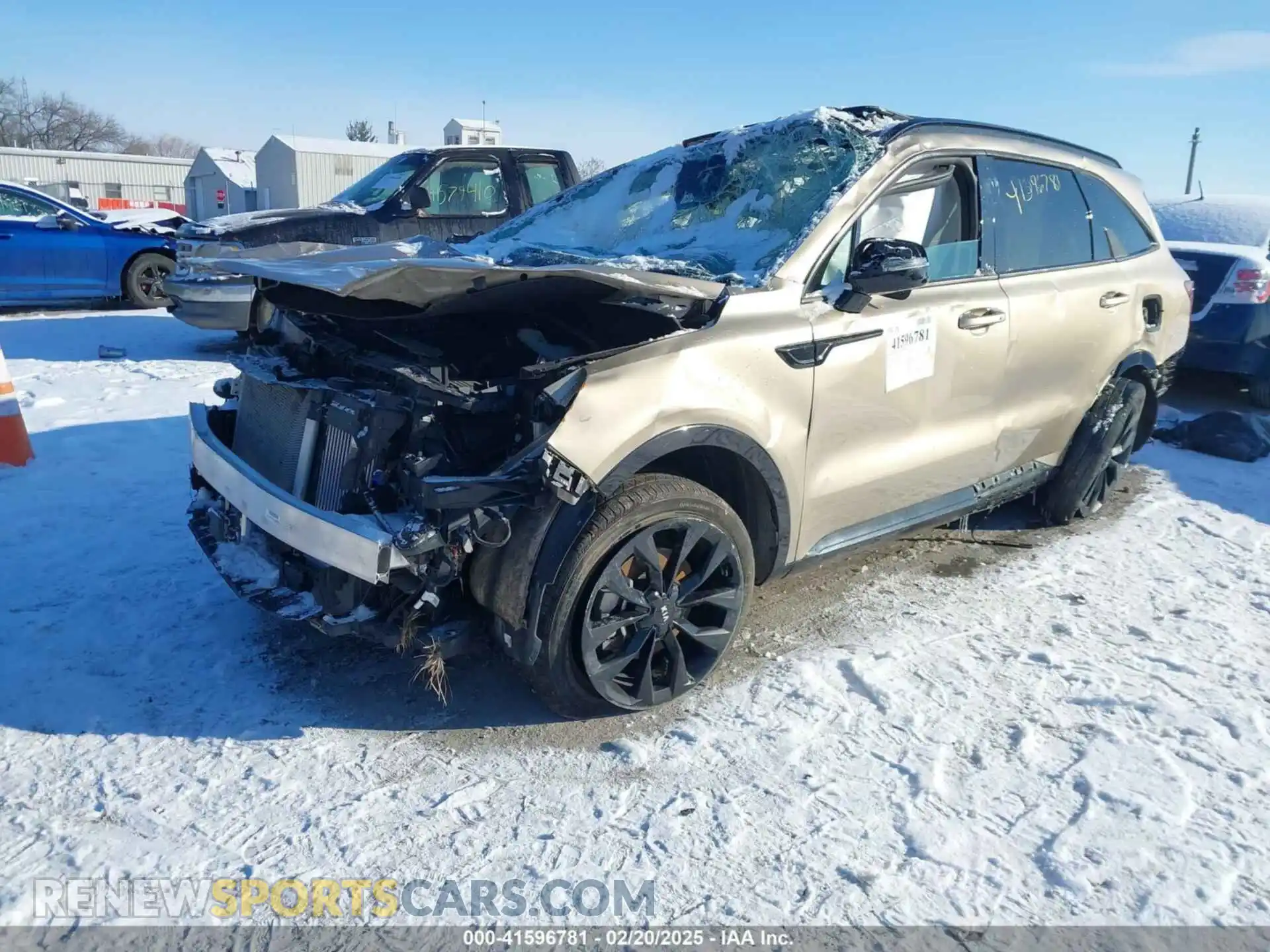 2 Photograph of a damaged car 5XYRKDLF5MG028675 KIA SORENTO 2021