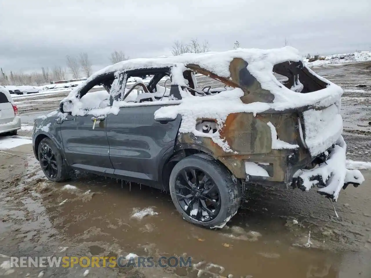 2 Photograph of a damaged car 5XYRKDLF6MG072748 KIA SORENTO 2021