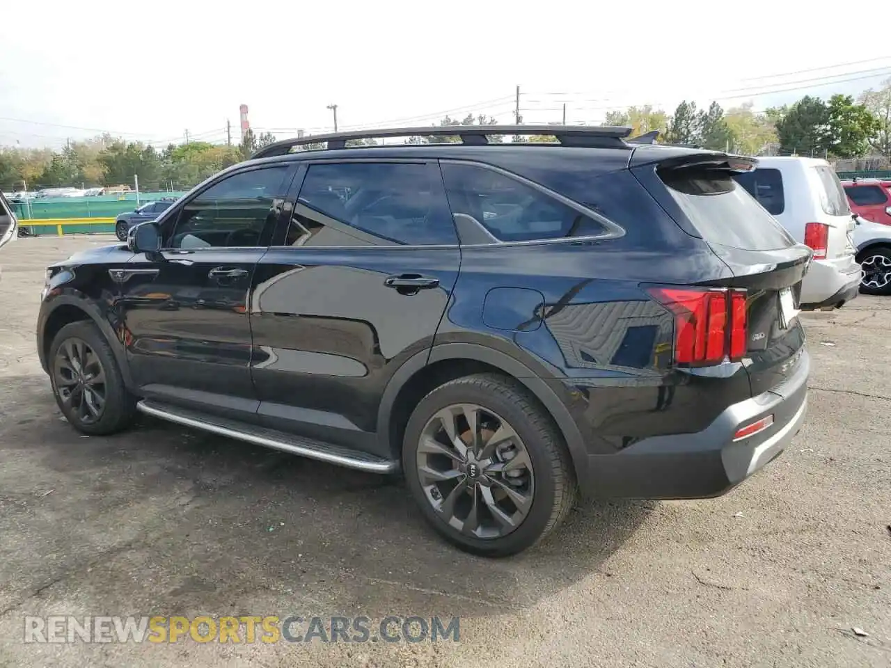 2 Photograph of a damaged car 5XYRKDLF7MG042688 KIA SORENTO 2021