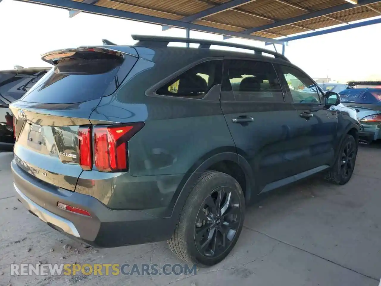 3 Photograph of a damaged car 5XYRKDLF9MG016318 KIA SORENTO 2021