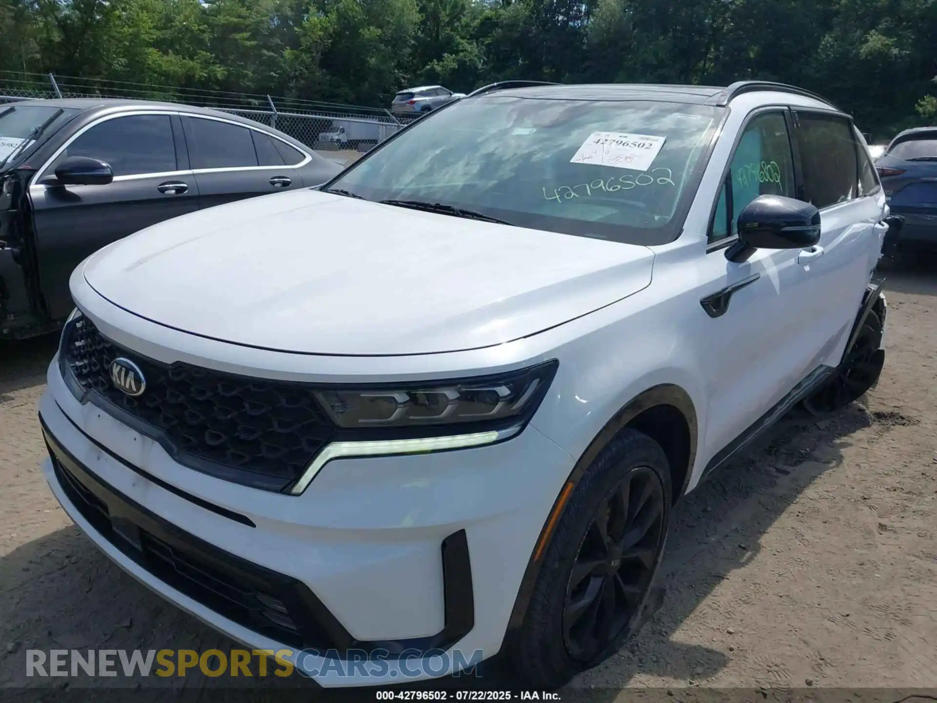 2 Photograph of a damaged car 5XYRKDLF9MG041283 KIA SORENTO 2021
