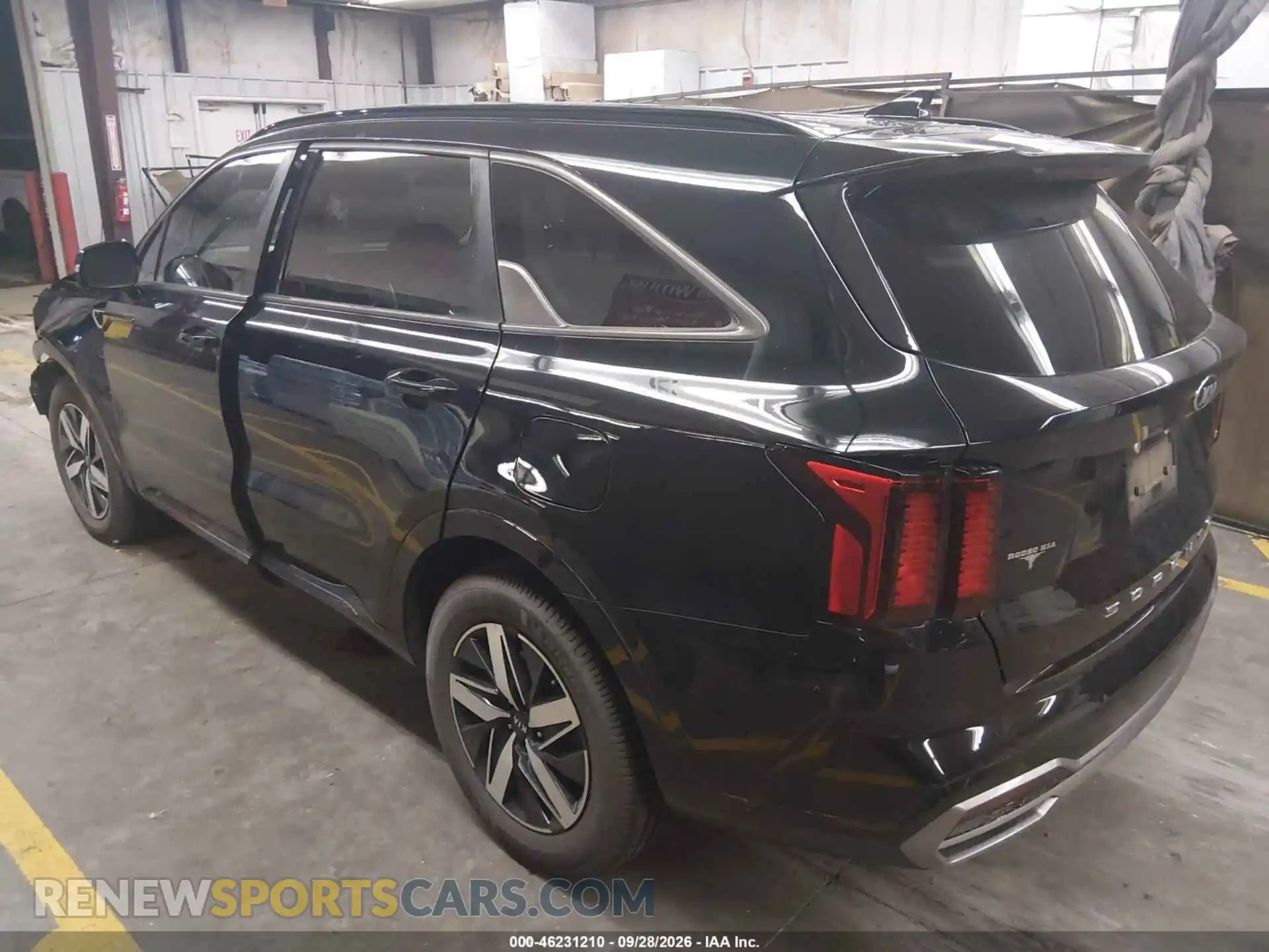 3 Photograph of a damaged car 5XYRL4LC0MG009003 KIA SORENTO 2021
