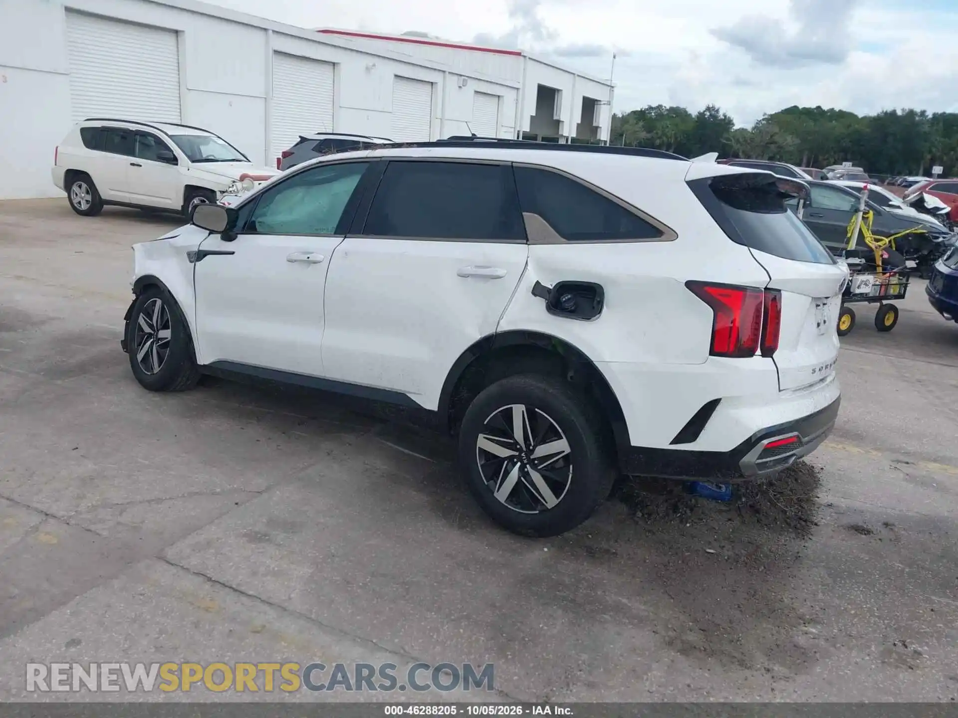 3 Photograph of a damaged car 5XYRL4LC0MG022169 KIA SORENTO 2021