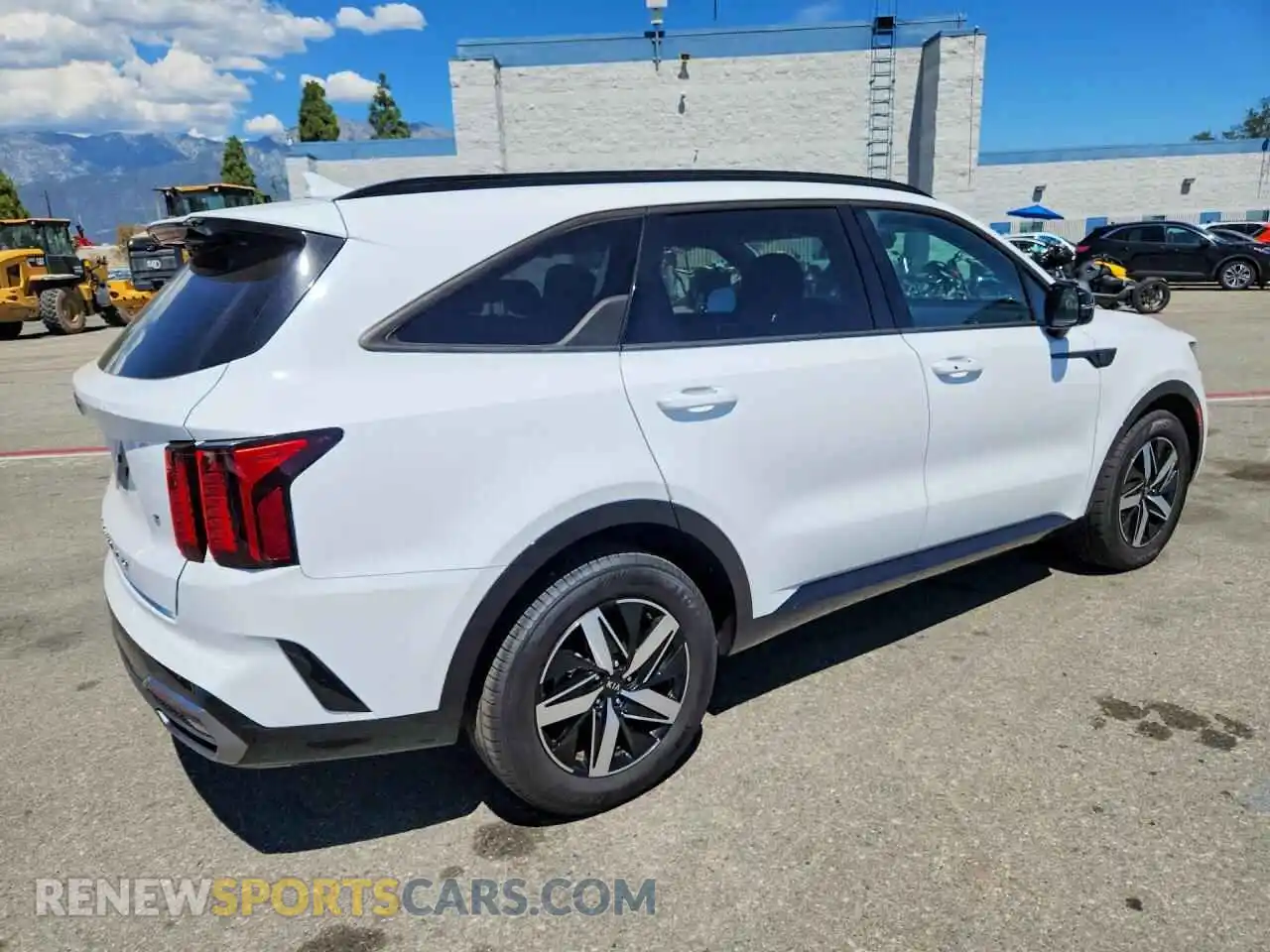 3 Photograph of a damaged car 5XYRL4LC2MG067405 KIA SORENTO 2021