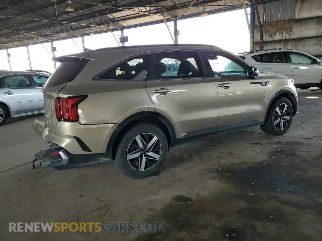3 Photograph of a damaged car 5XYRL4LC3MG049138 KIA SORENTO 2021