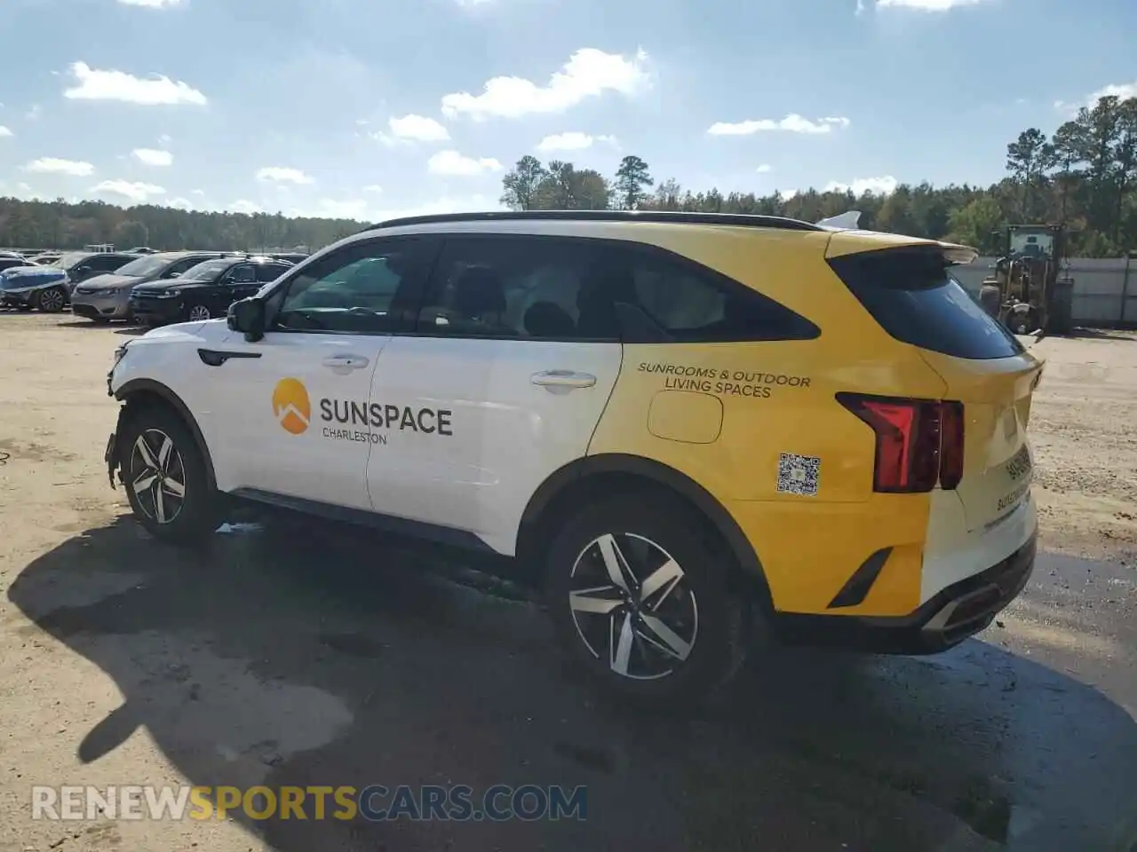2 Photograph of a damaged car 5XYRL4LC4MG020442 KIA SORENTO 2021